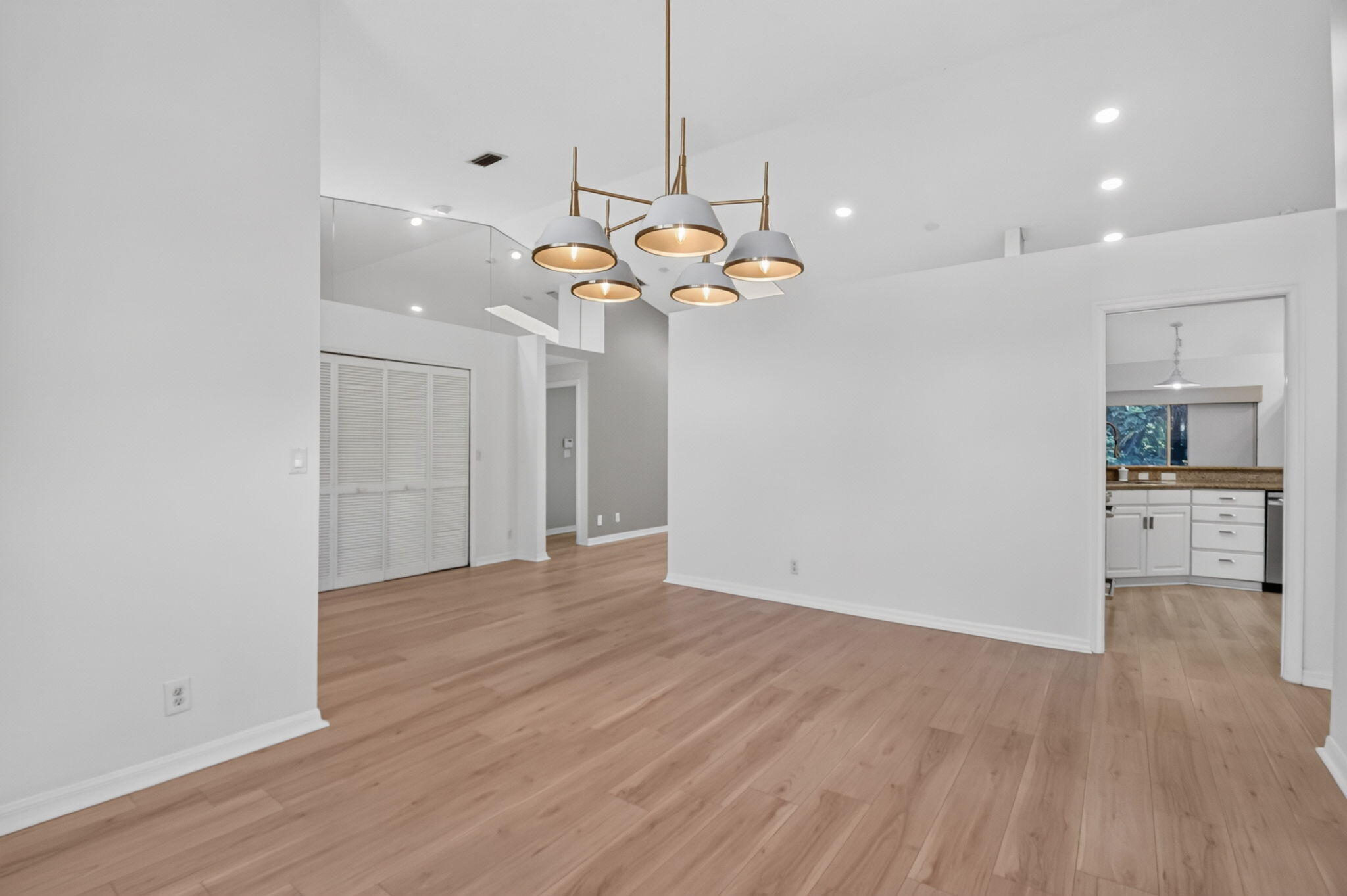 GREENVIEW SHORES 2 OF WELLINGTON - Residential