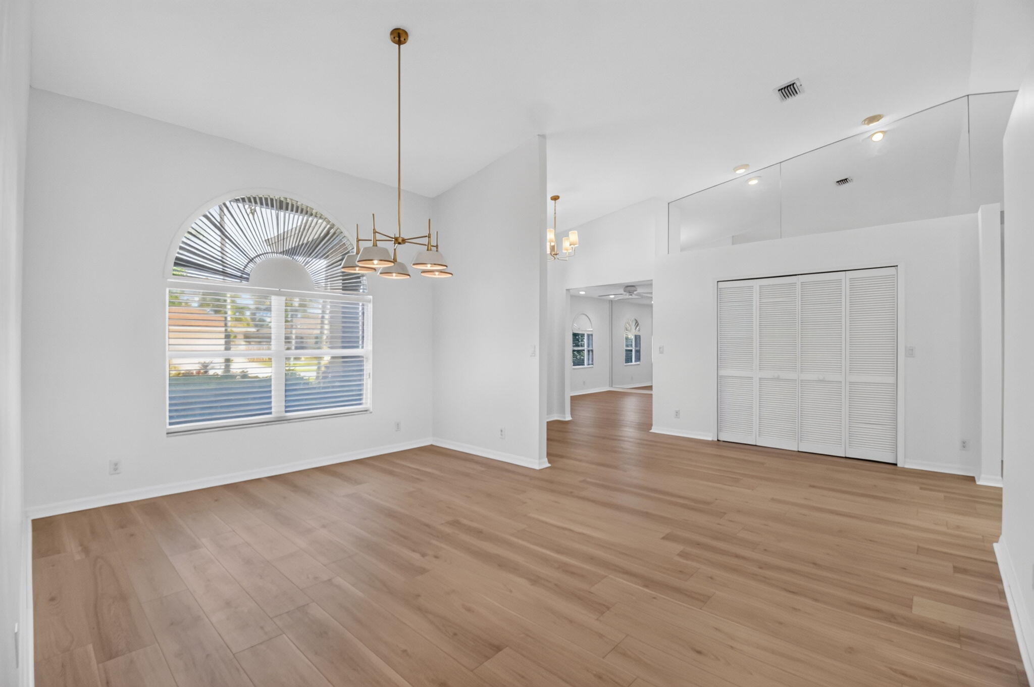 GREENVIEW SHORES 2 OF WELLINGTON - Residential