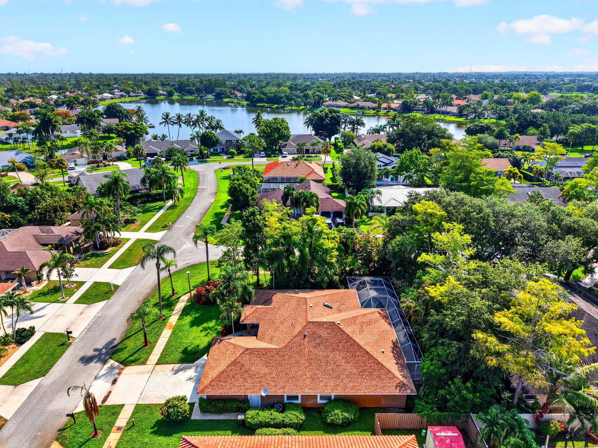 GREENVIEW SHORES 2 OF WELLINGTON - Residential