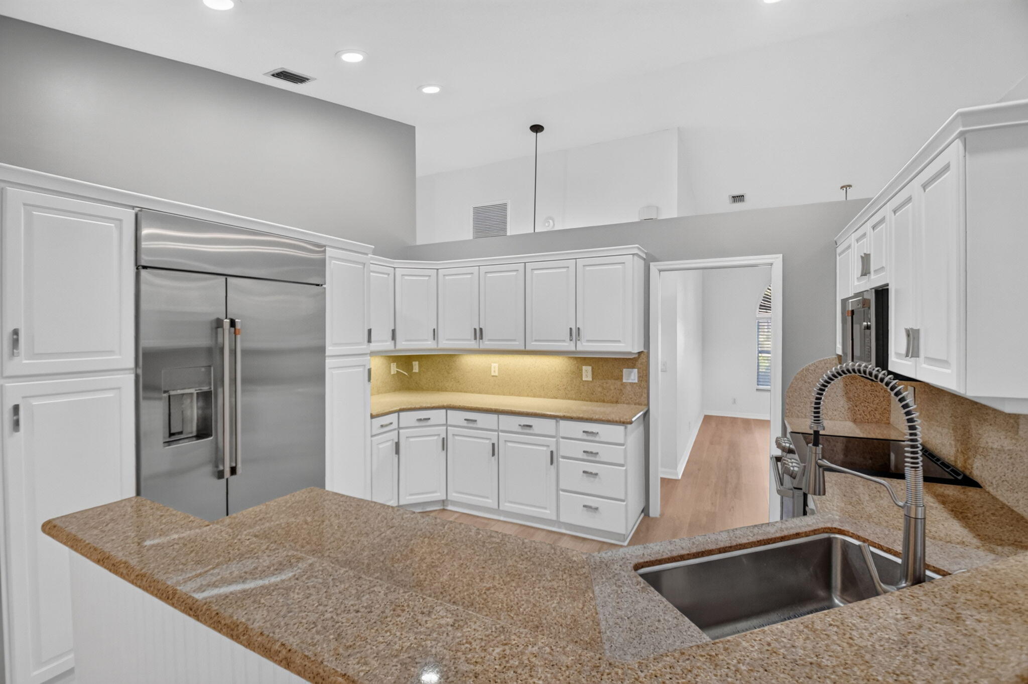 GREENVIEW SHORES 2 OF WELLINGTON - Residential