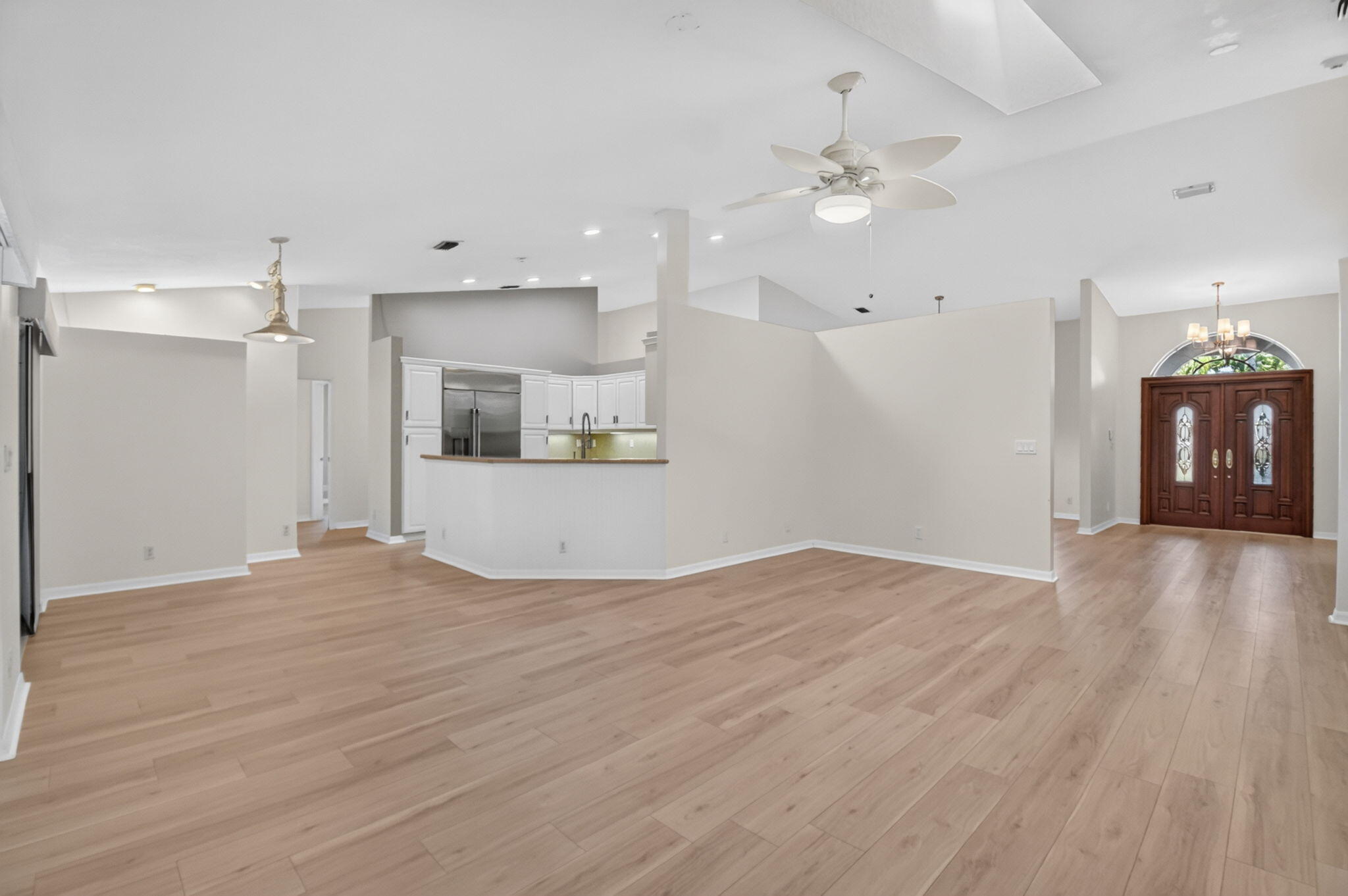 GREENVIEW SHORES 2 OF WELLINGTON - Residential