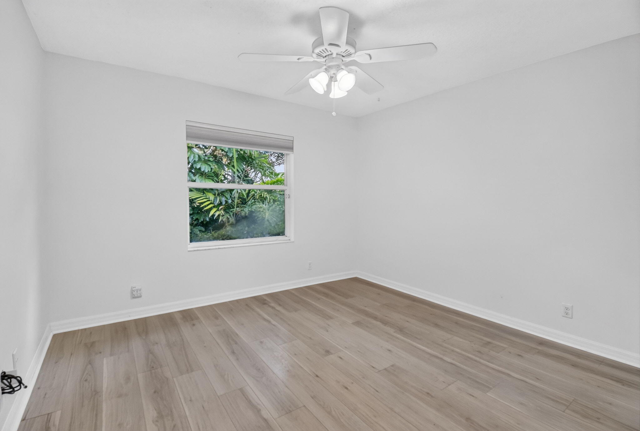 GREENVIEW SHORES 2 OF WELLINGTON - Residential