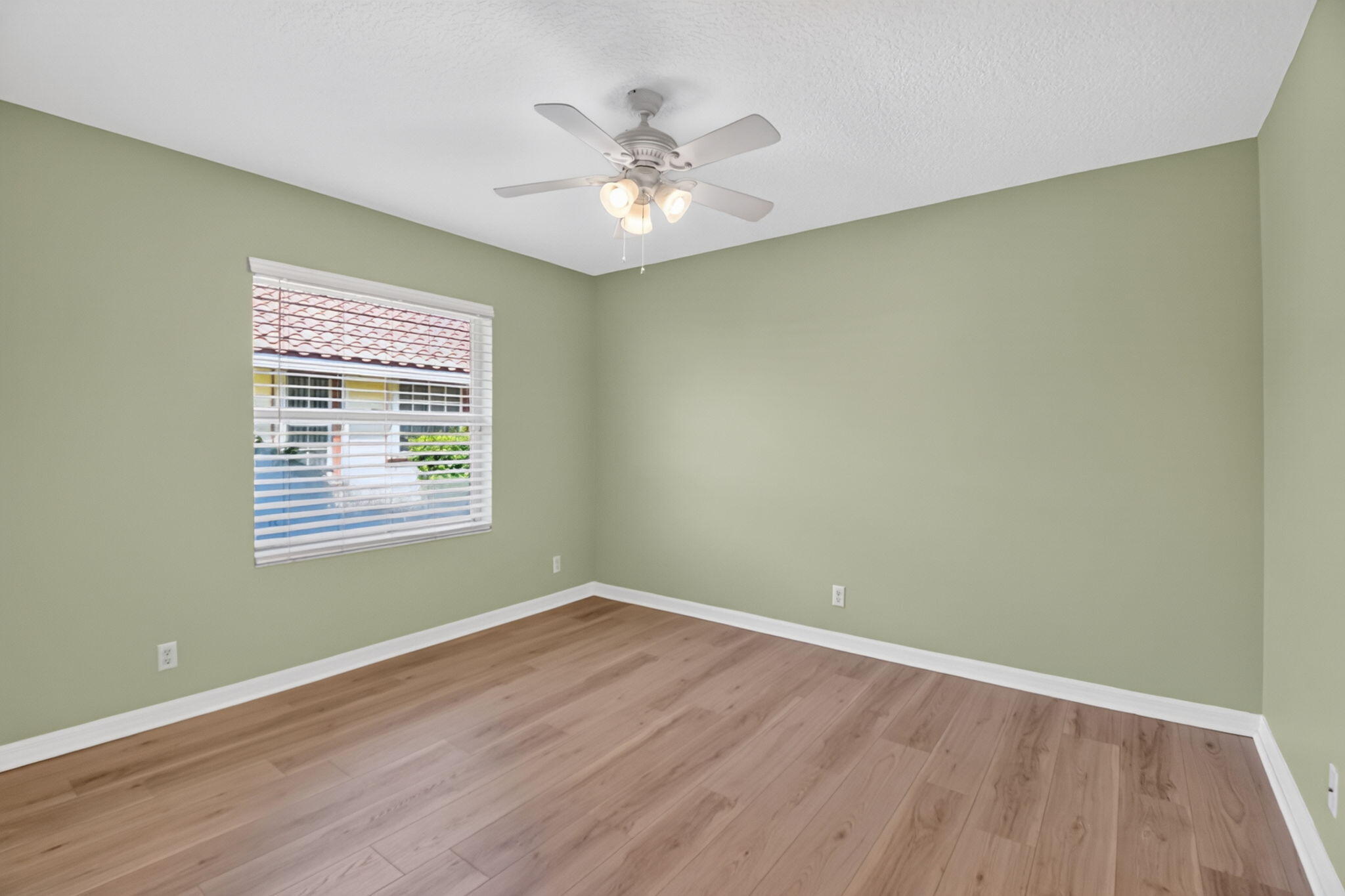 GREENVIEW SHORES 2 OF WELLINGTON - Residential