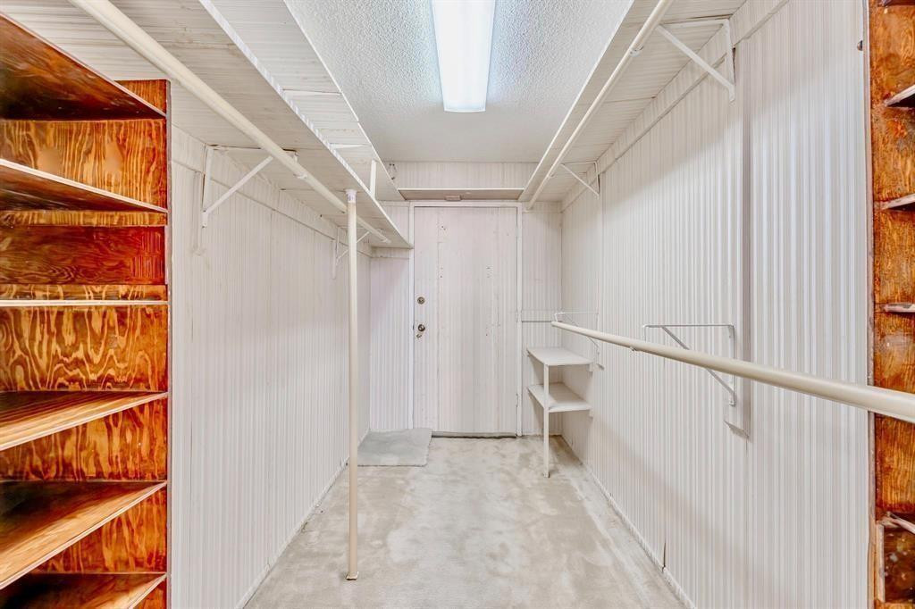 Del Prado - Residential