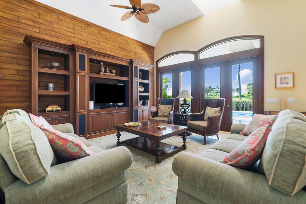PGA RESORT COMMUNITY OF PRESTON - Residential