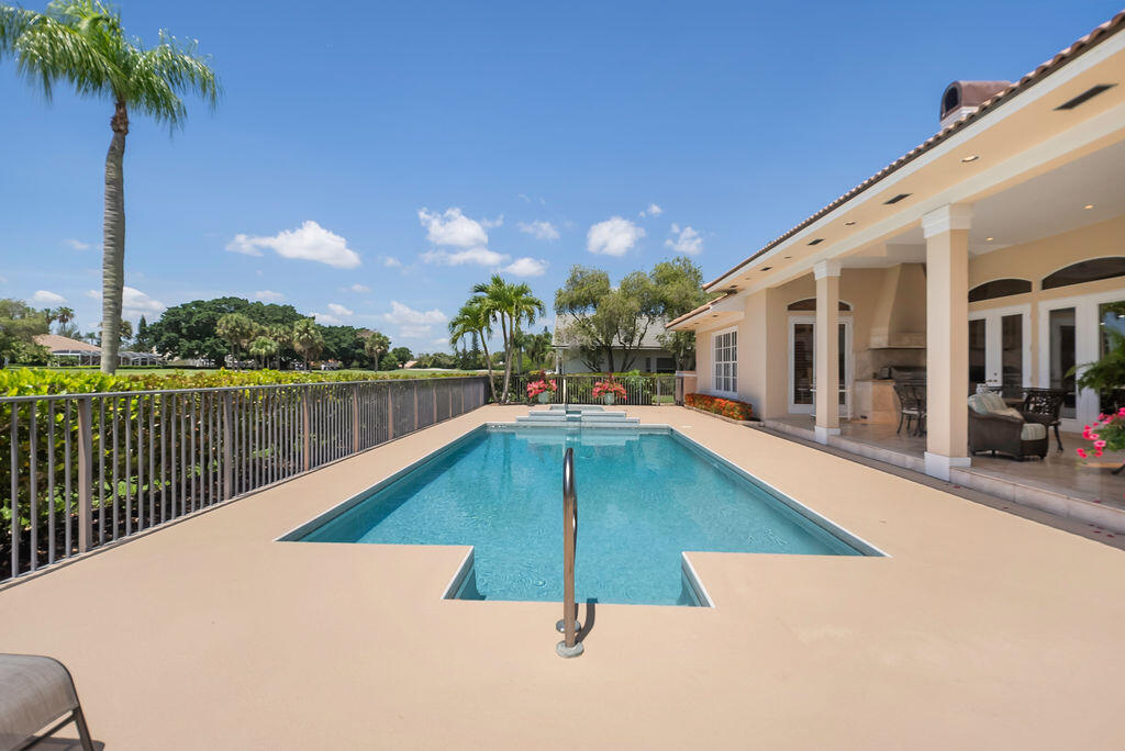PGA RESORT COMMUNITY OF PRESTON - Residential