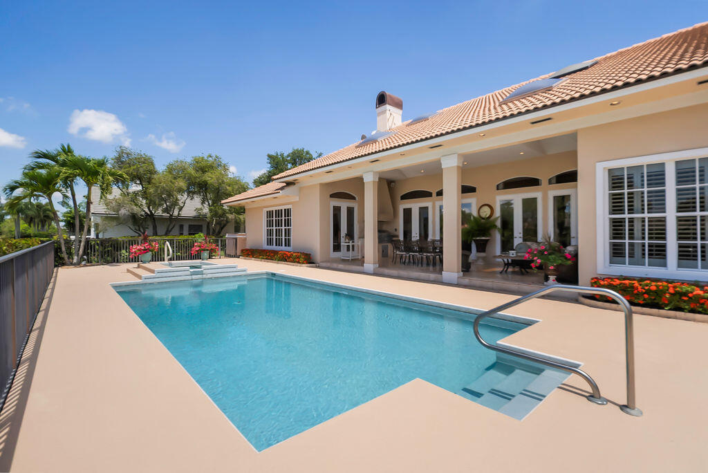 PGA RESORT COMMUNITY OF PRESTON - Residential