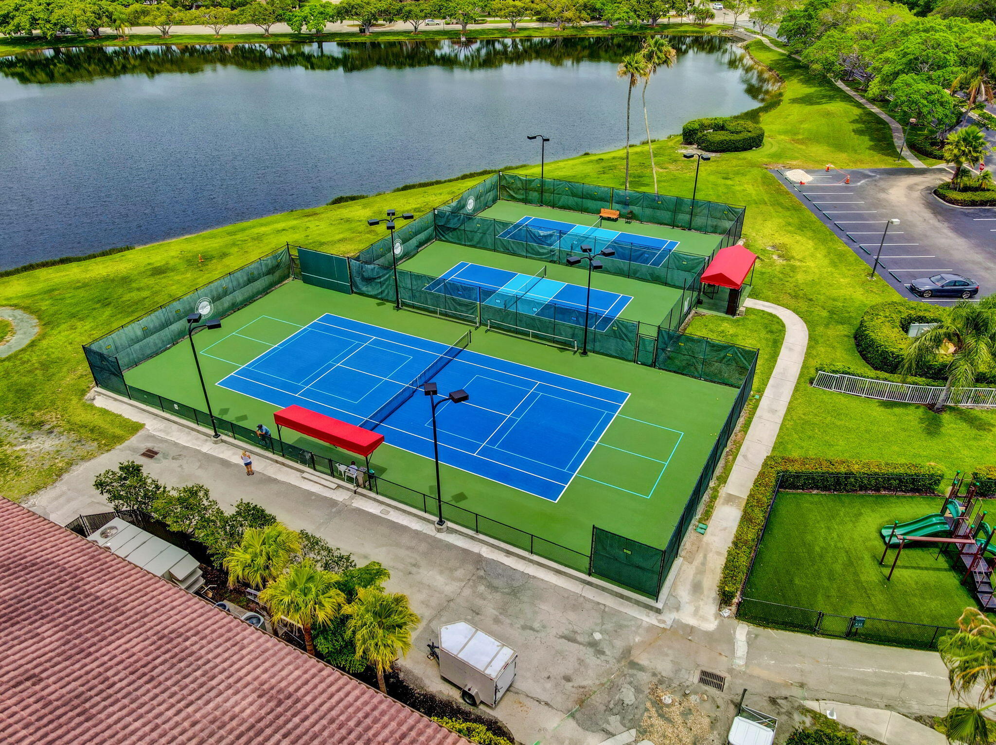 PGA RESORT COMMUNITY OF PRESTON - Residential