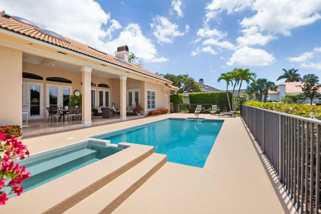 PGA RESORT COMMUNITY OF PRESTON - Residential