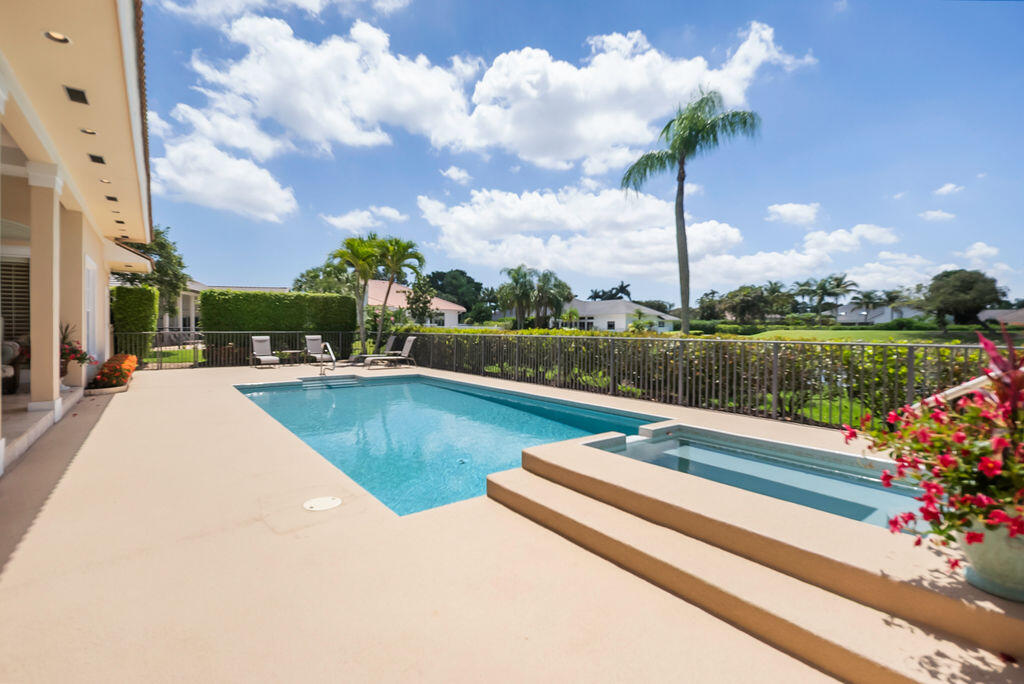 PGA RESORT COMMUNITY OF PRESTON - Residential