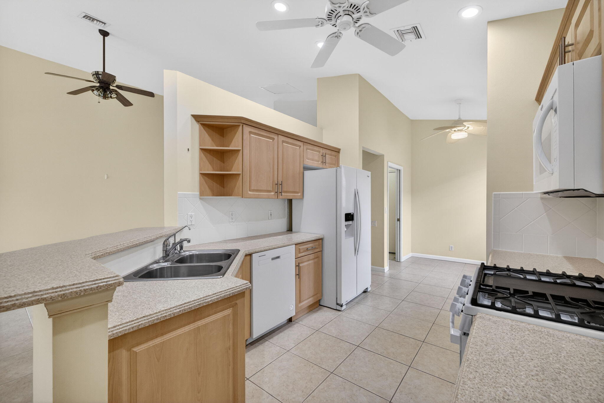 CASCADES AT ST LUCIE WEST - Residential