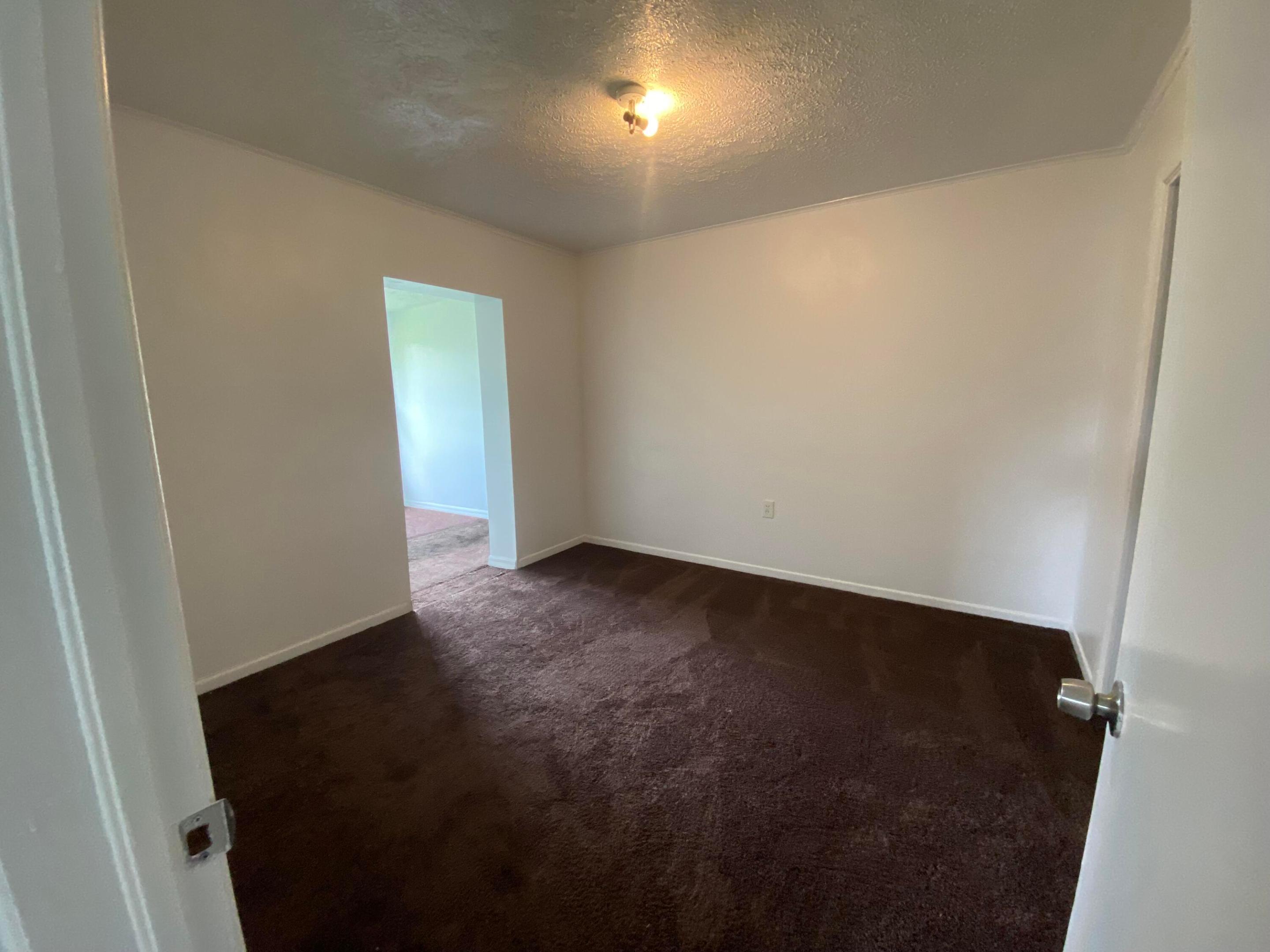 SUNLAND GARDENS - Residential