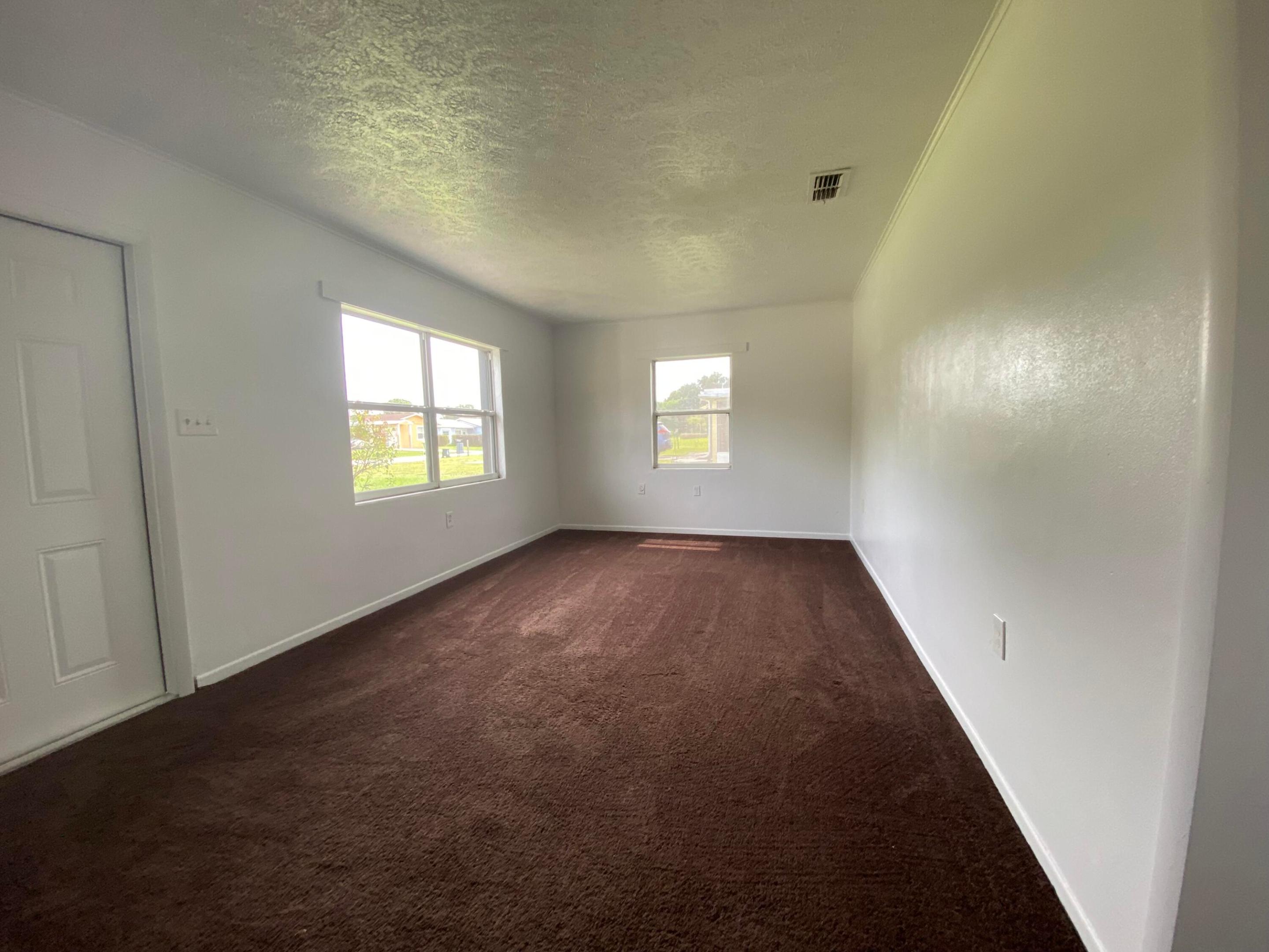 SUNLAND GARDENS - Residential