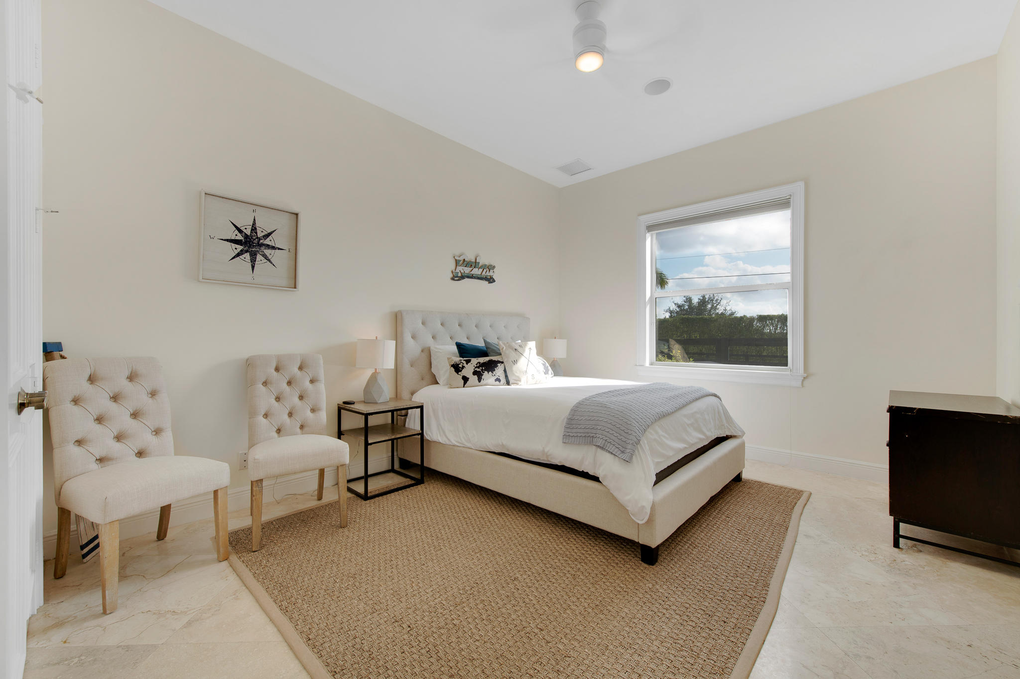 PALM BEACH POINT EAST - Residential