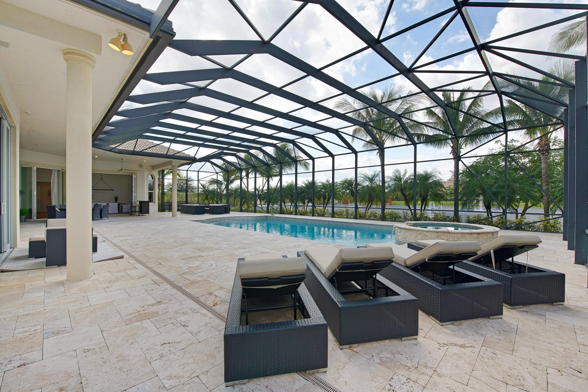 PALM BEACH POINT EAST - Residential