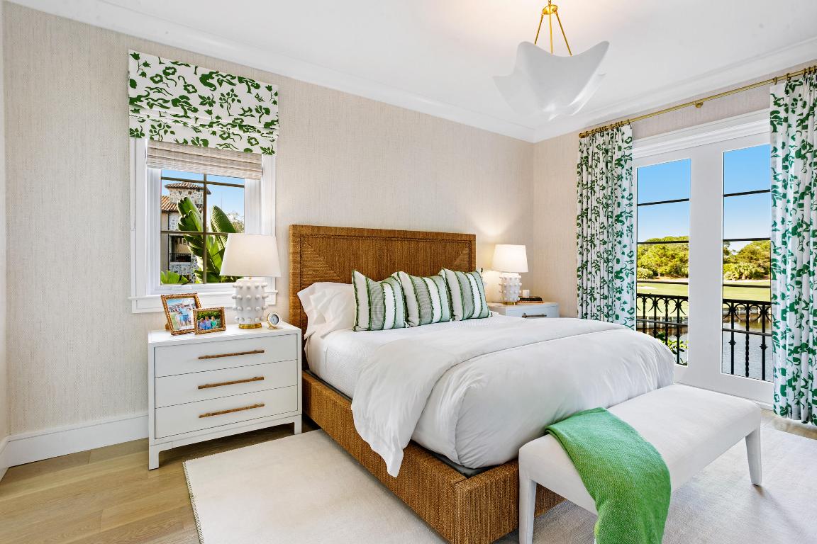 BEARS CLUB VILLAS CONDO - Residential