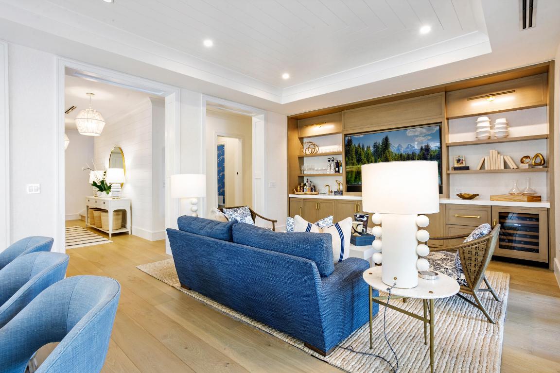 BEARS CLUB VILLAS CONDO - Residential
