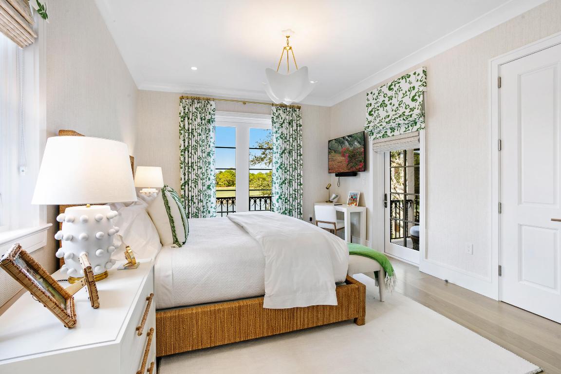BEARS CLUB VILLAS CONDO - Residential