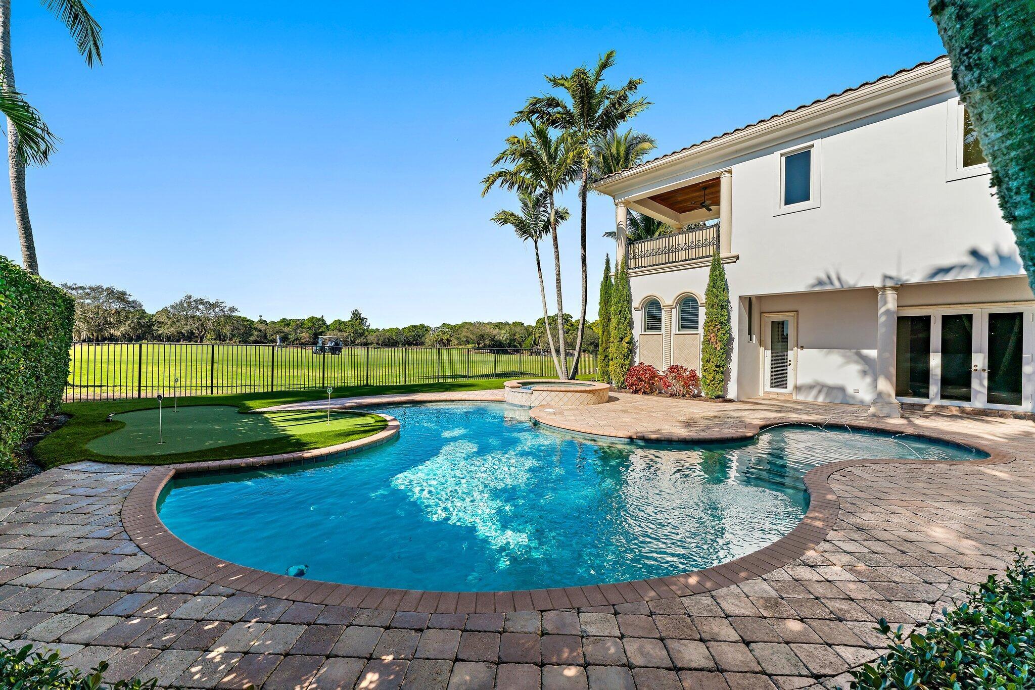 OLD PALM 2 - Residential