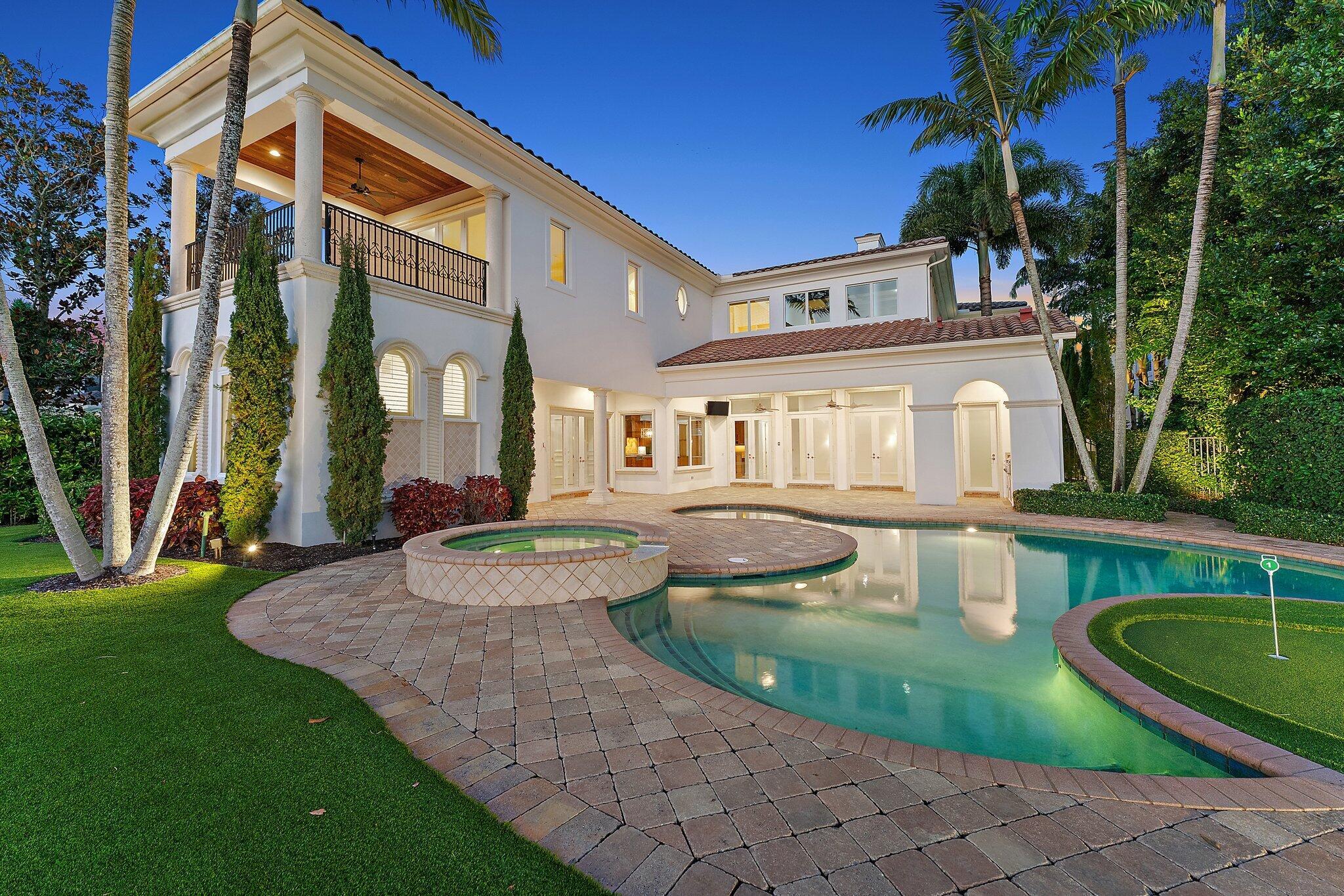 OLD PALM 2 - Residential