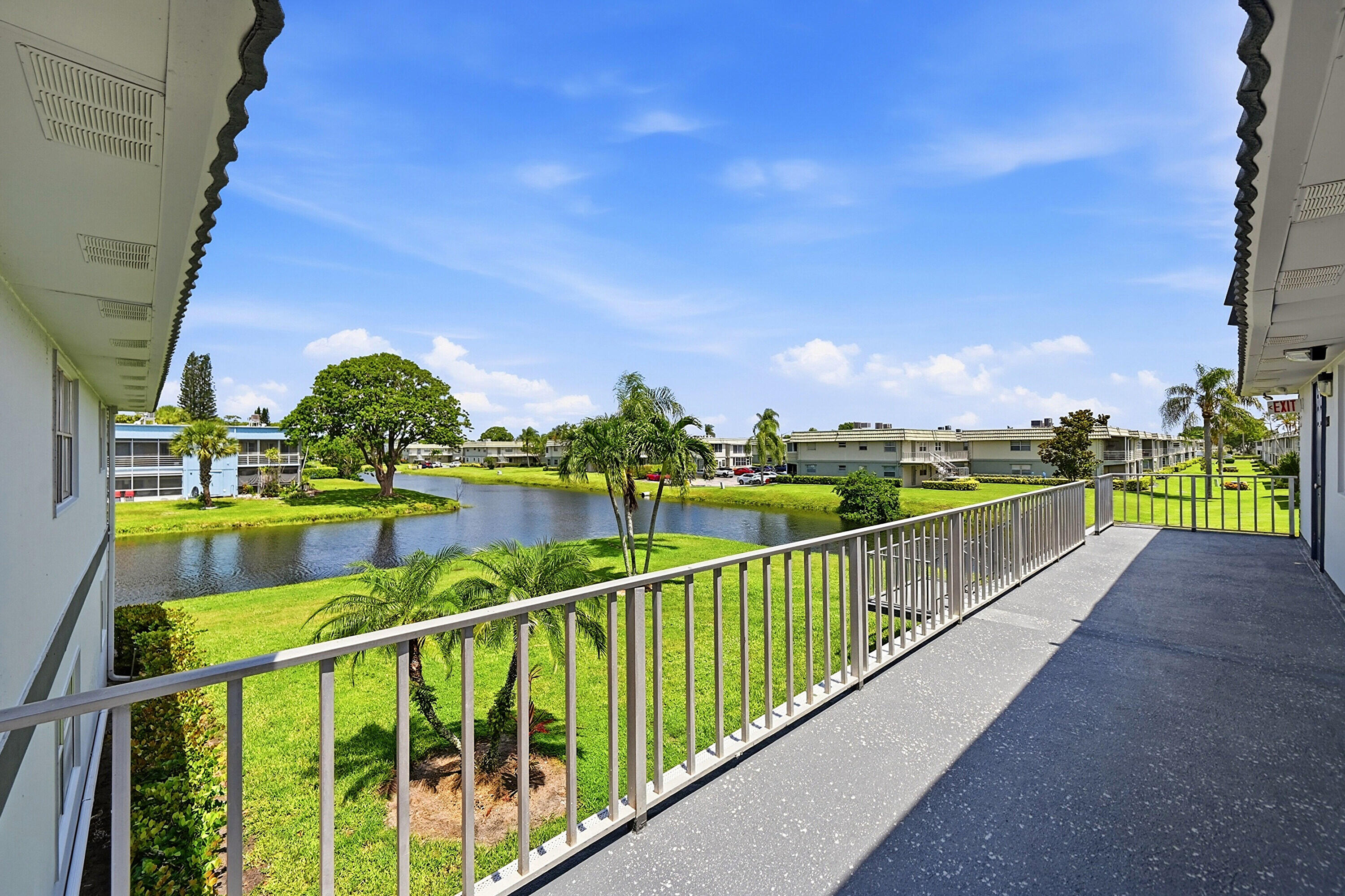 KINGS POINT SAXONY CONDOS - Residential