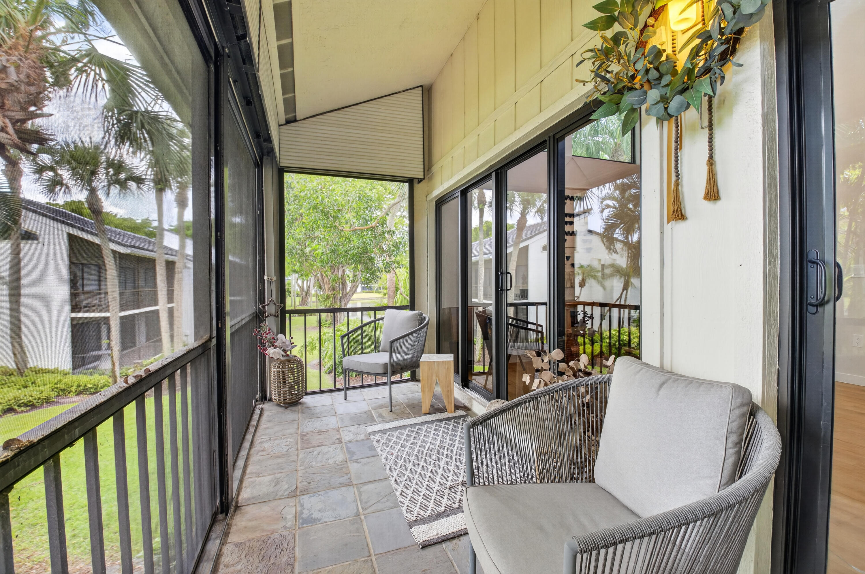 WILLOWWOOD GARDENS CONDO - Residential