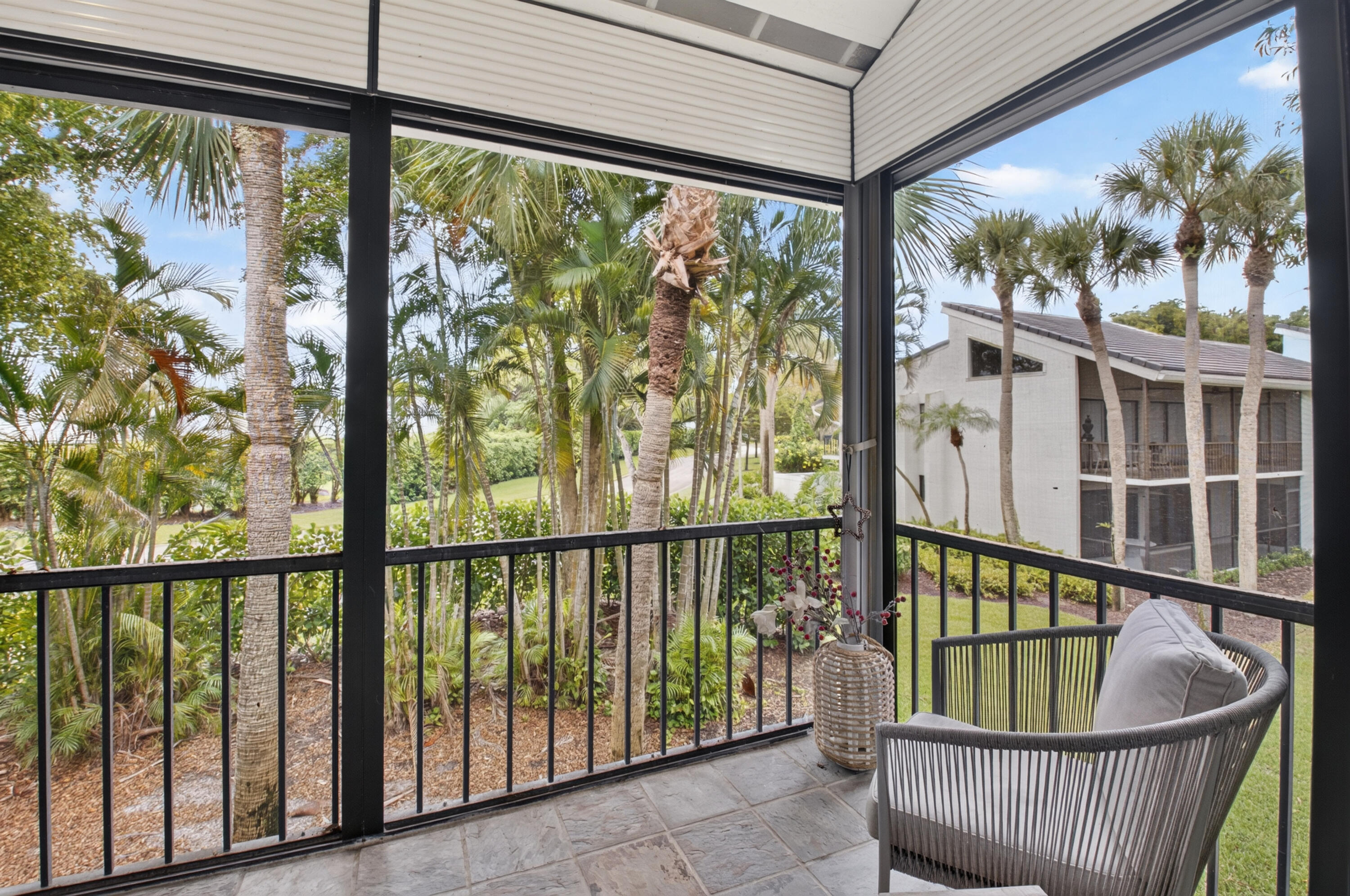 WILLOWWOOD GARDENS CONDO - Residential