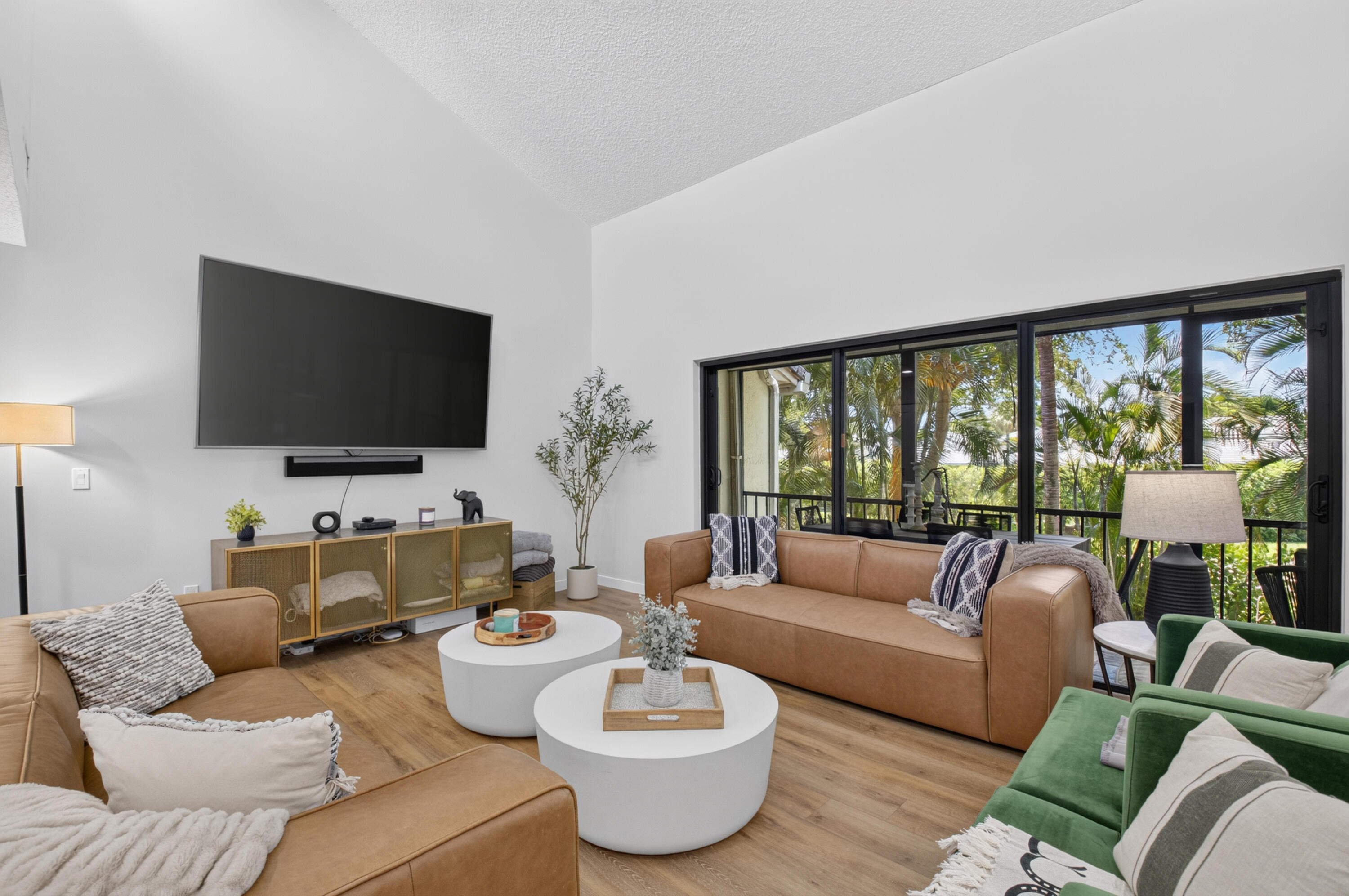 WILLOWWOOD GARDENS CONDO - Residential