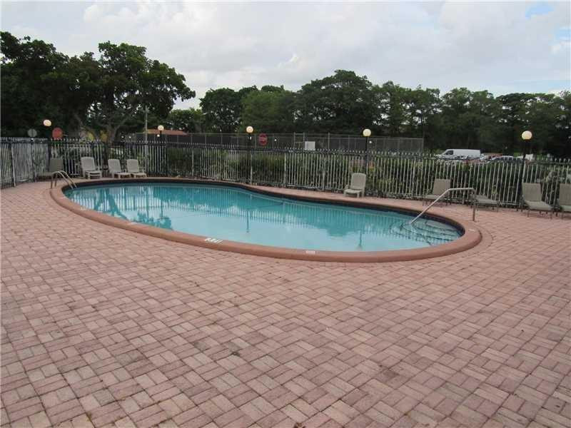 Versailles Gardens Condo - Residential