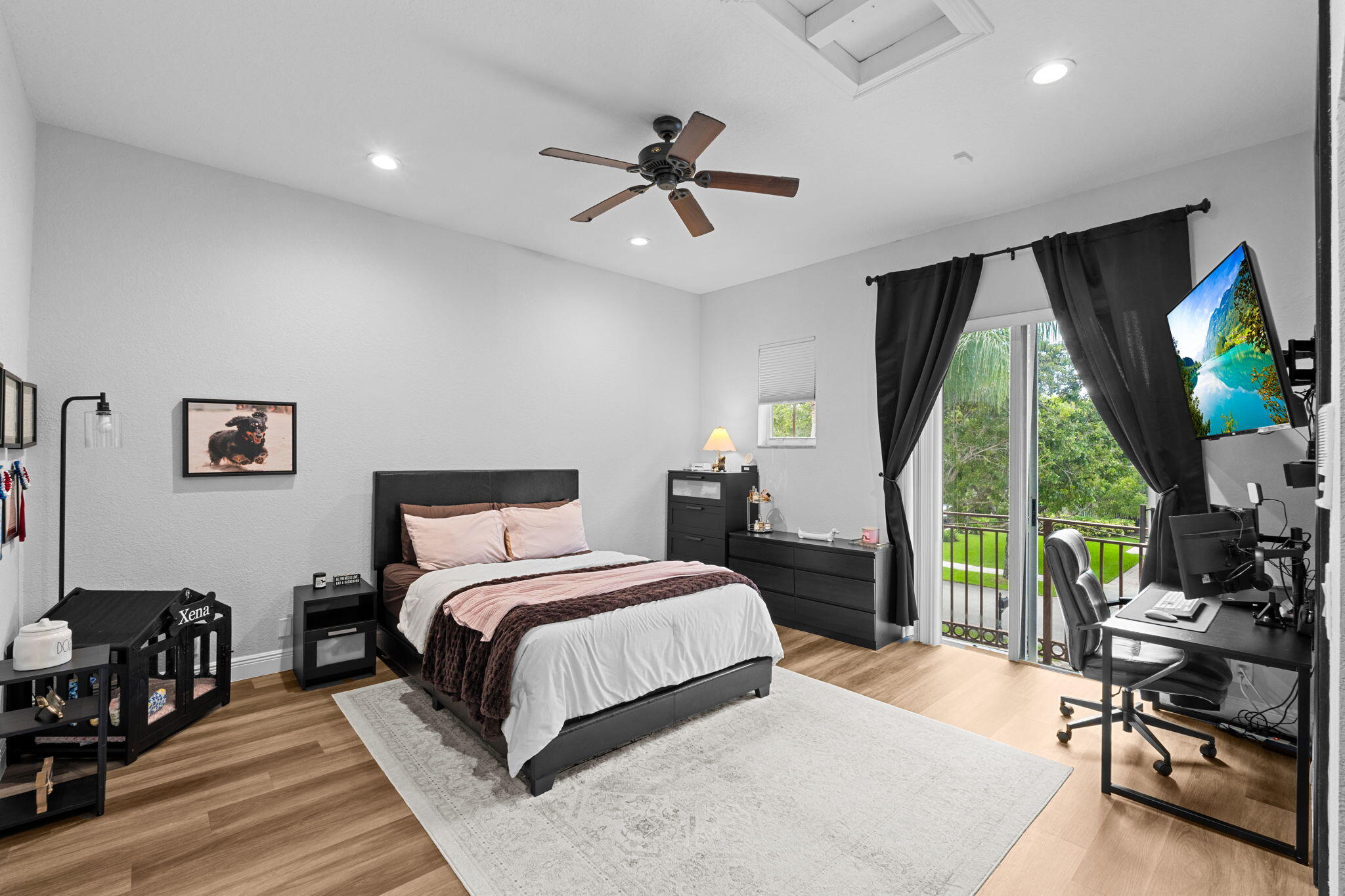 GROVES PARK - Residential