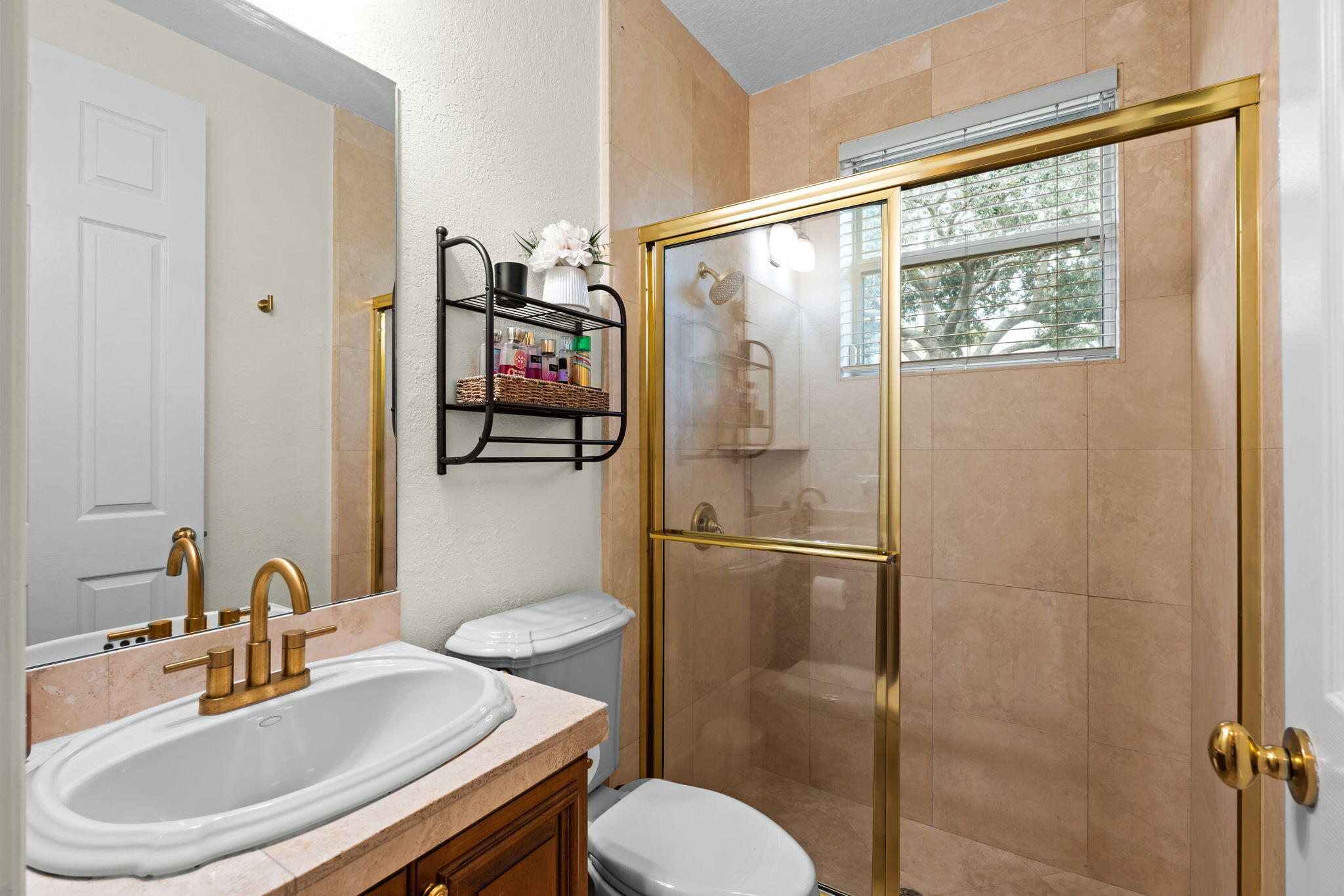 GROVES PARK - Residential