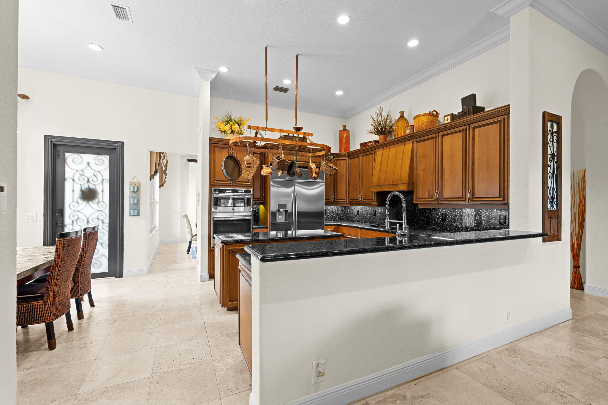 GROVES PARK - Residential