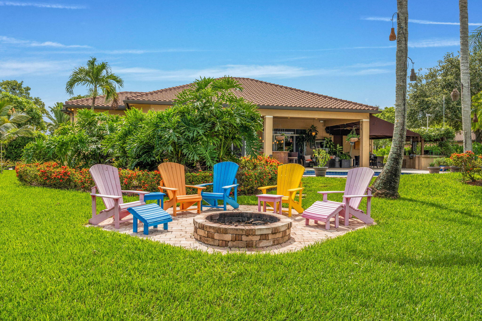 GROVES PARK - Residential