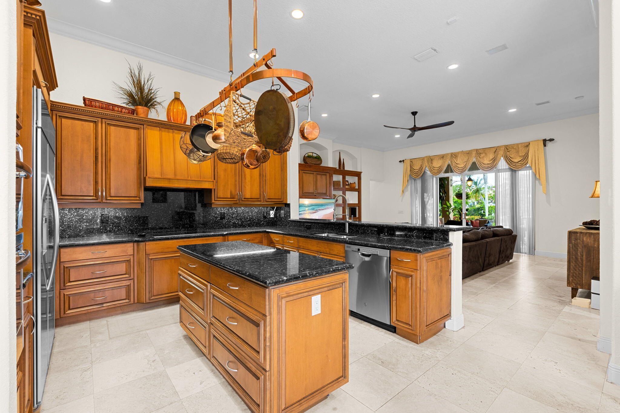 GROVES PARK - Residential