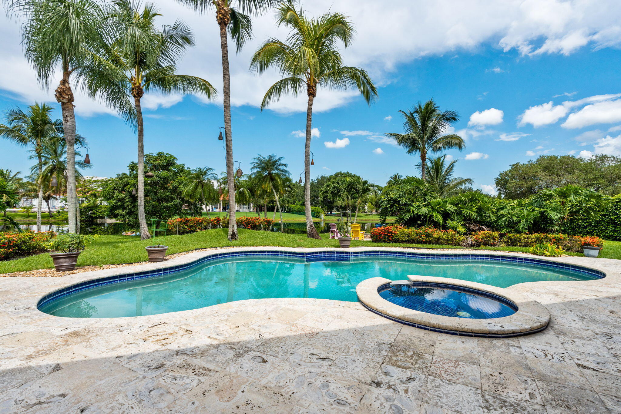GROVES PARK - Residential