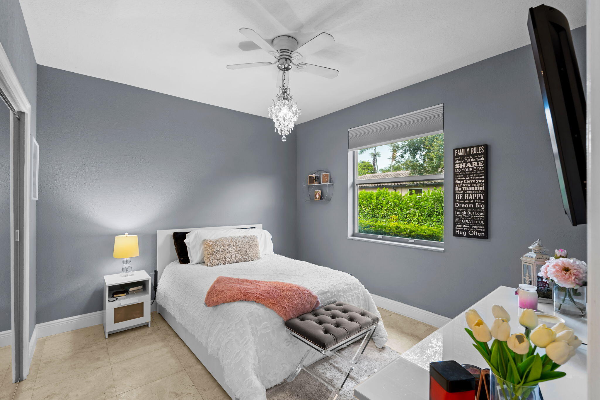 GROVES PARK - Residential