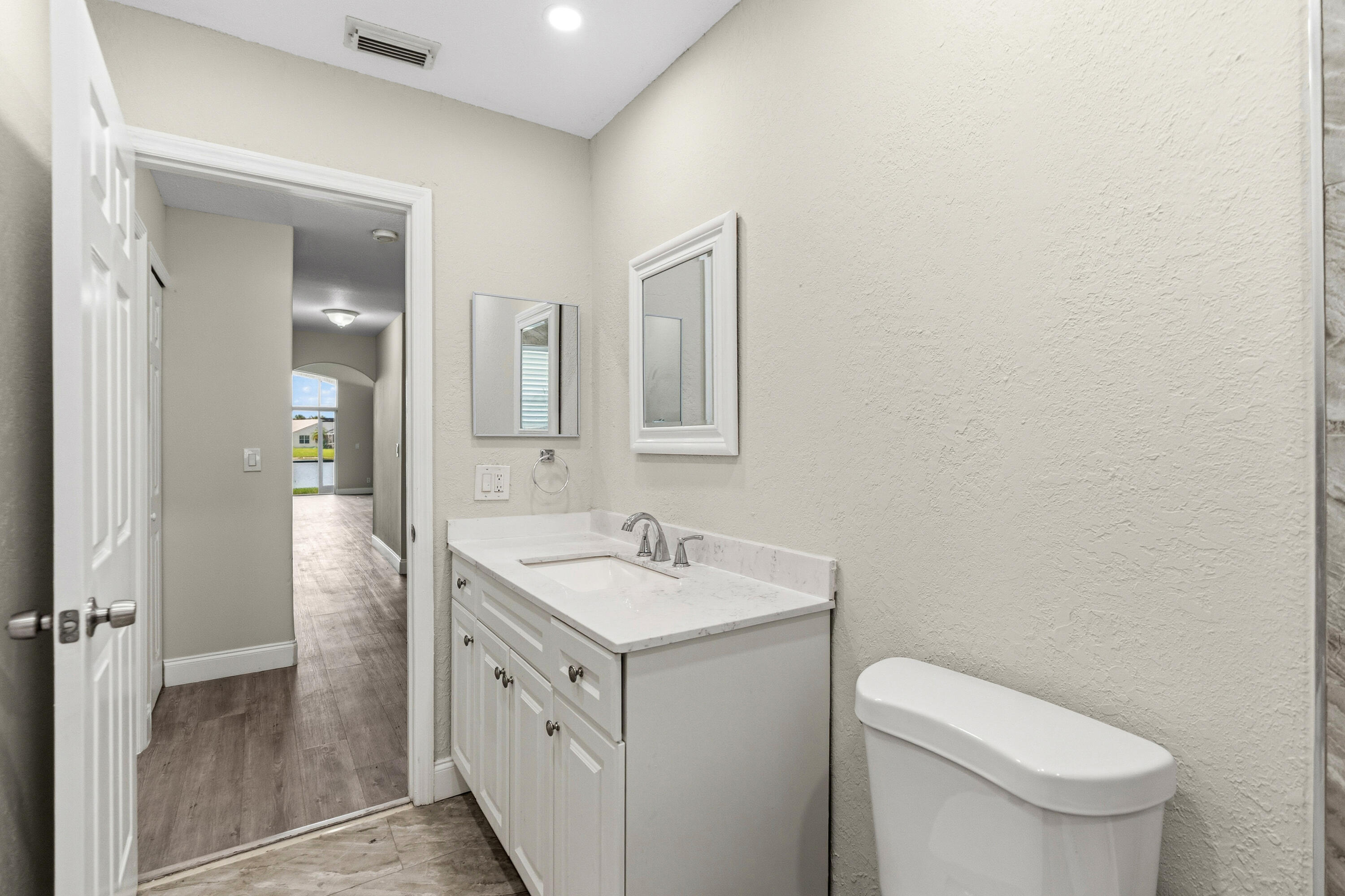 HEFTLER HOMES AT PEMBROKE SHORES - Residential