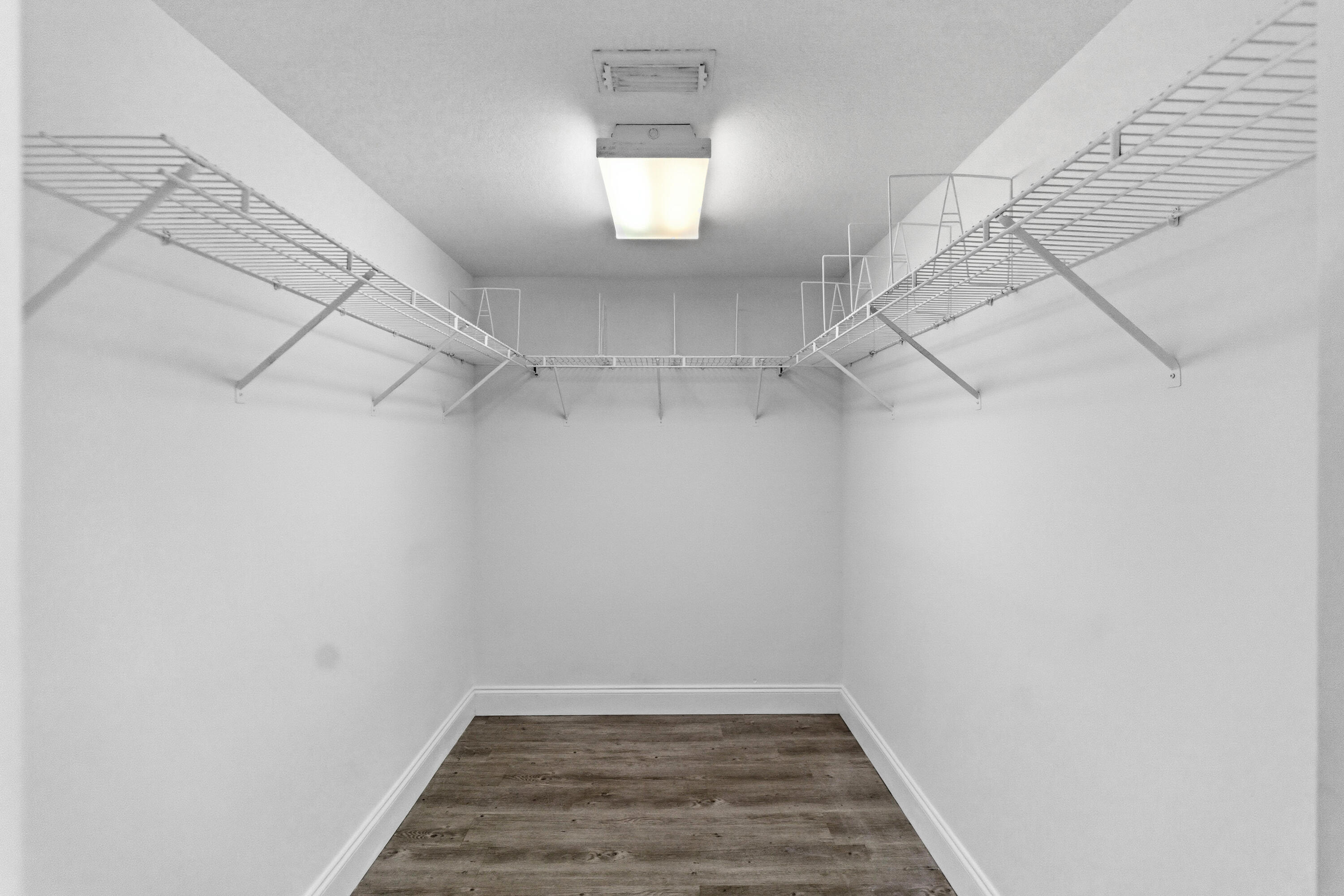 HEFTLER HOMES AT PEMBROKE SHORES - Residential