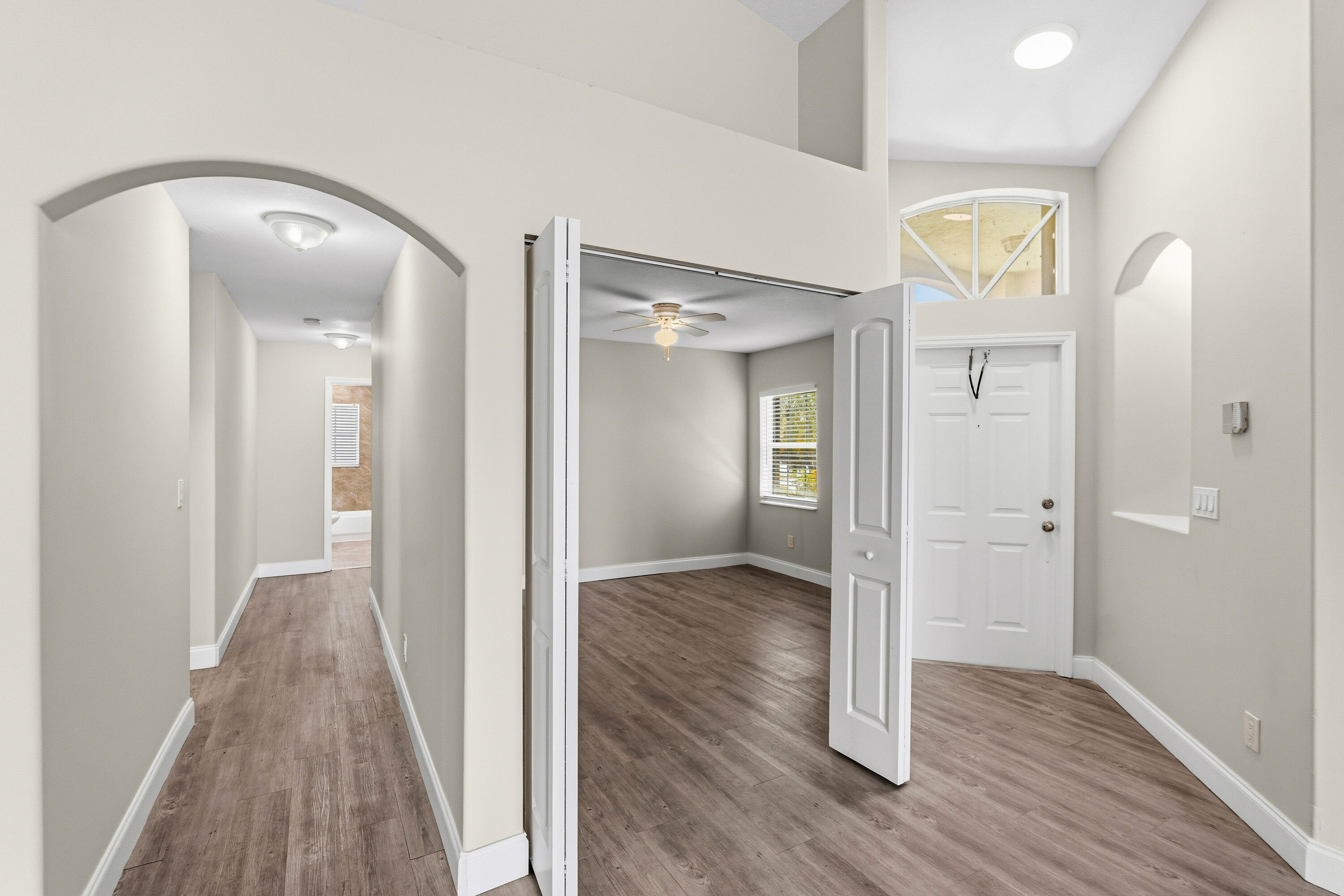 HEFTLER HOMES AT PEMBROKE SHORES - Residential