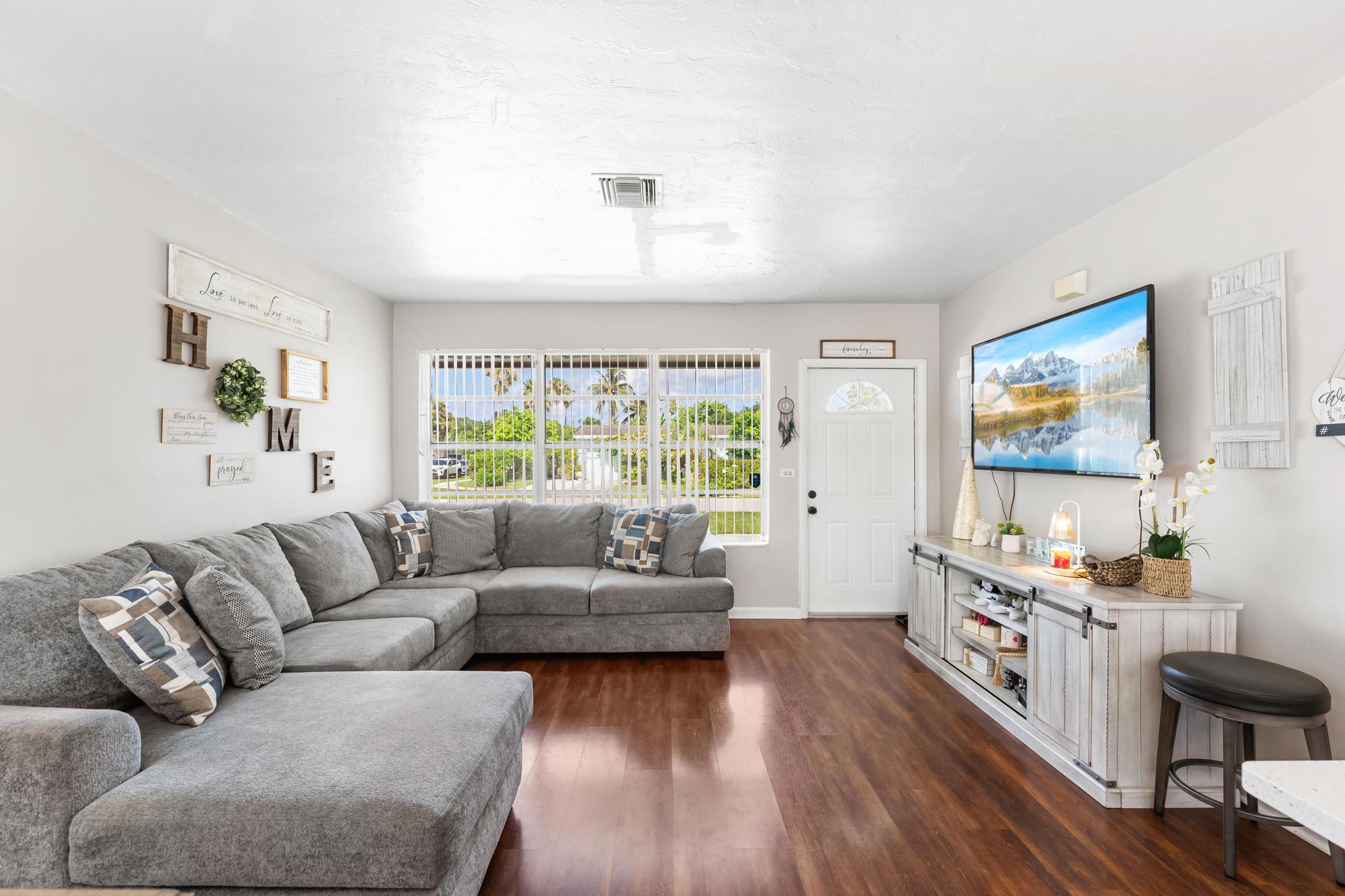 PALM SPRINGS VILLAGE PL 3 IN - Residential