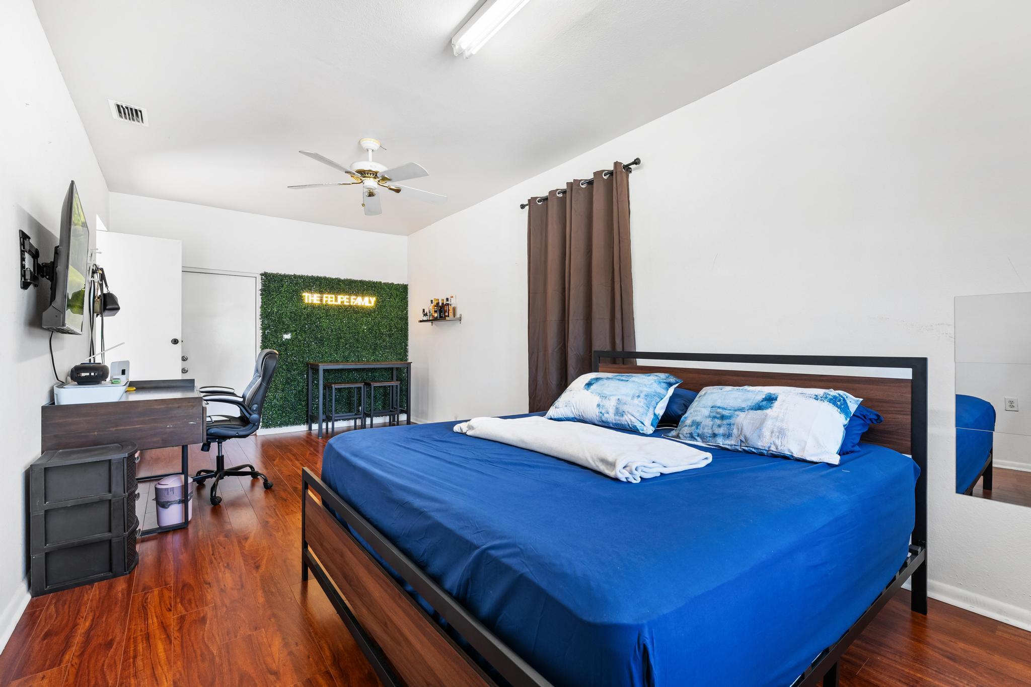 PALM SPRINGS VILLAGE PL 3 IN - Residential