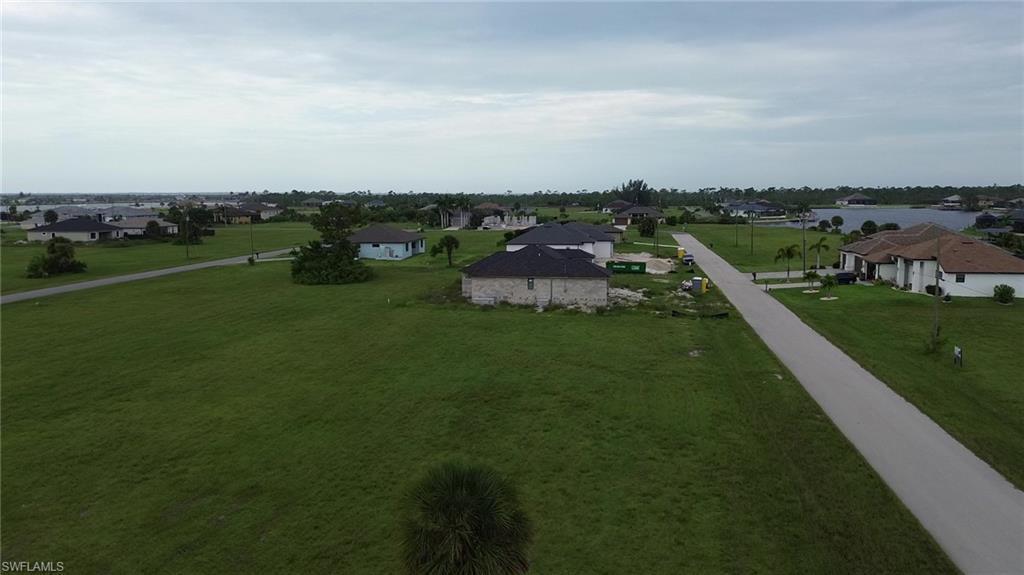 CAPE CORAL - Land