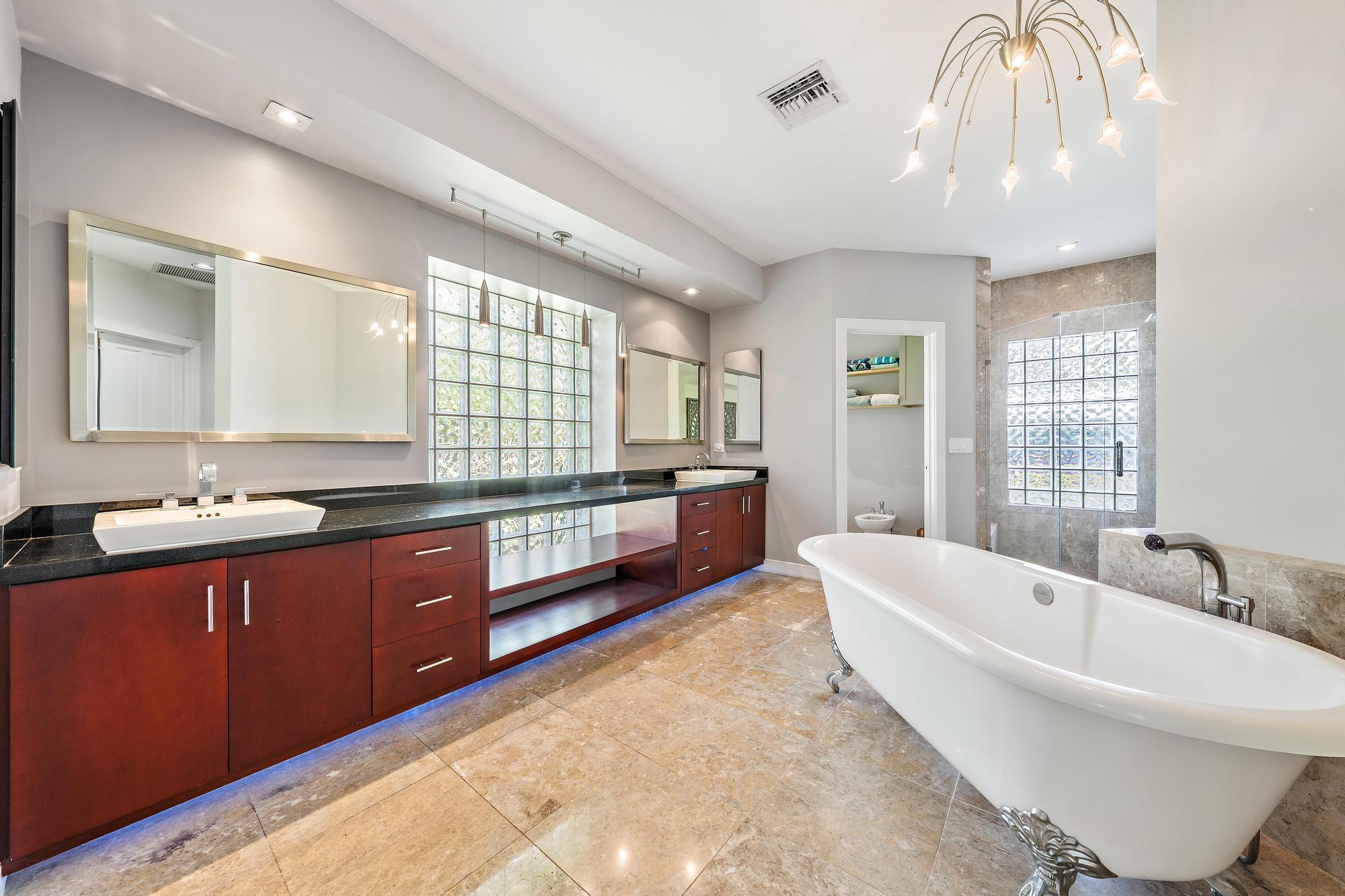 Bay Hill Estates - Stonewall Estates - Residential