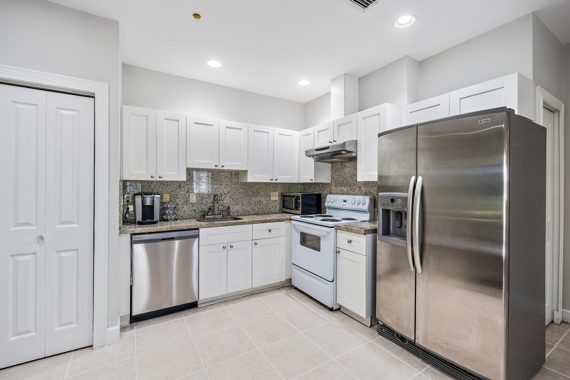Bay Hill Estates - Stonewall Estates - Residential