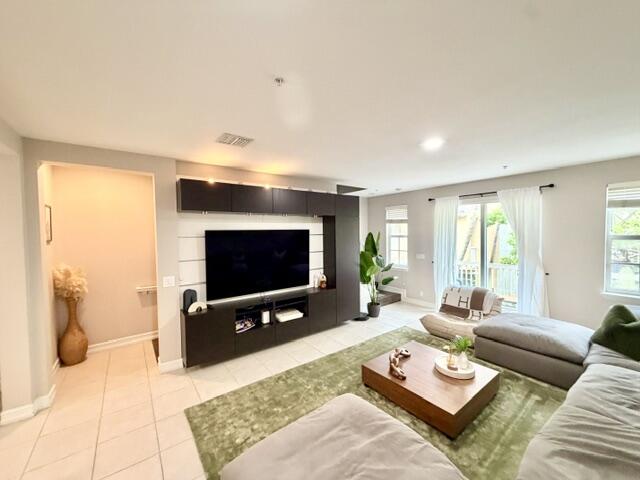 CODA - Residential Lease