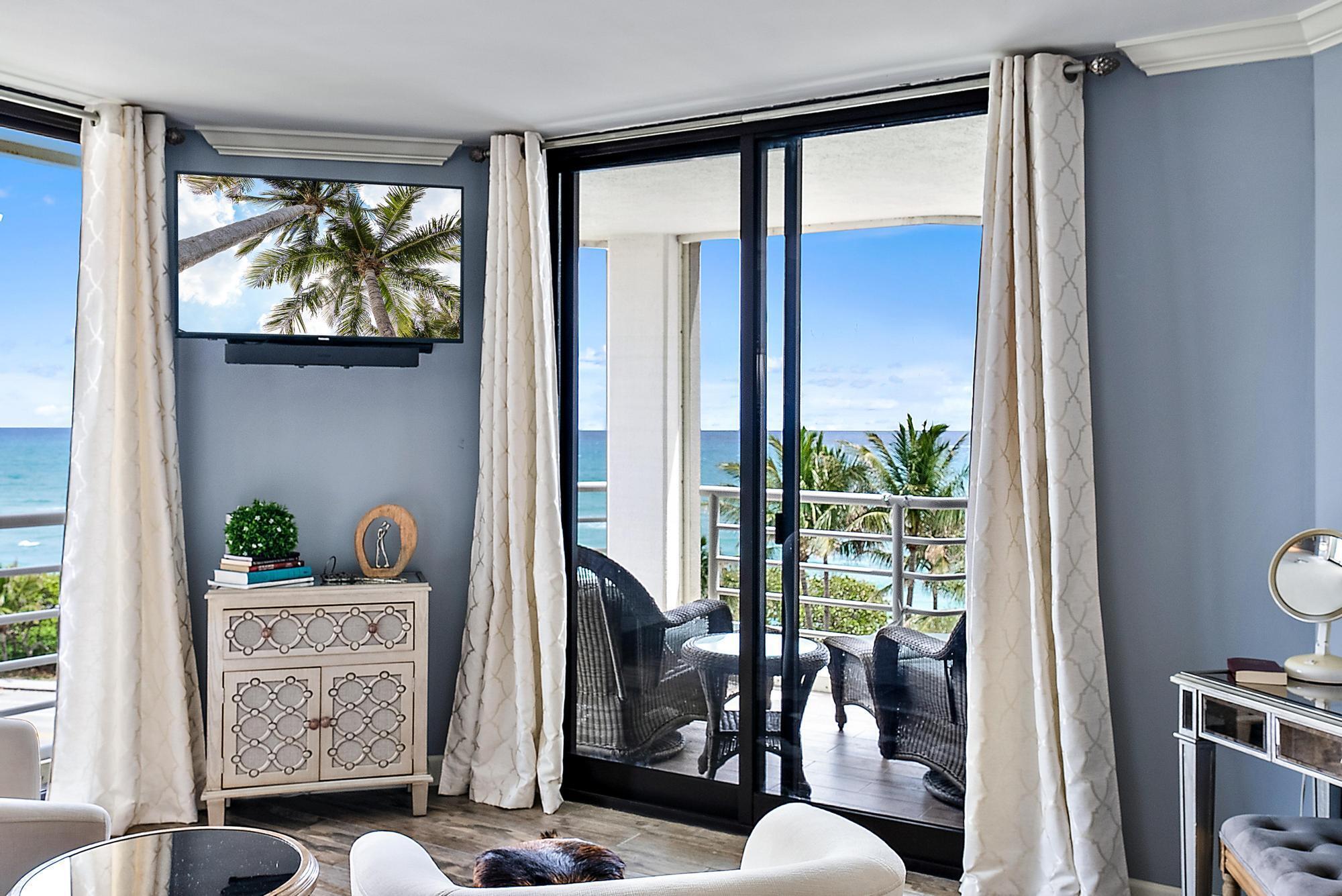 CORINTHIANS CONDO - Residential Lease