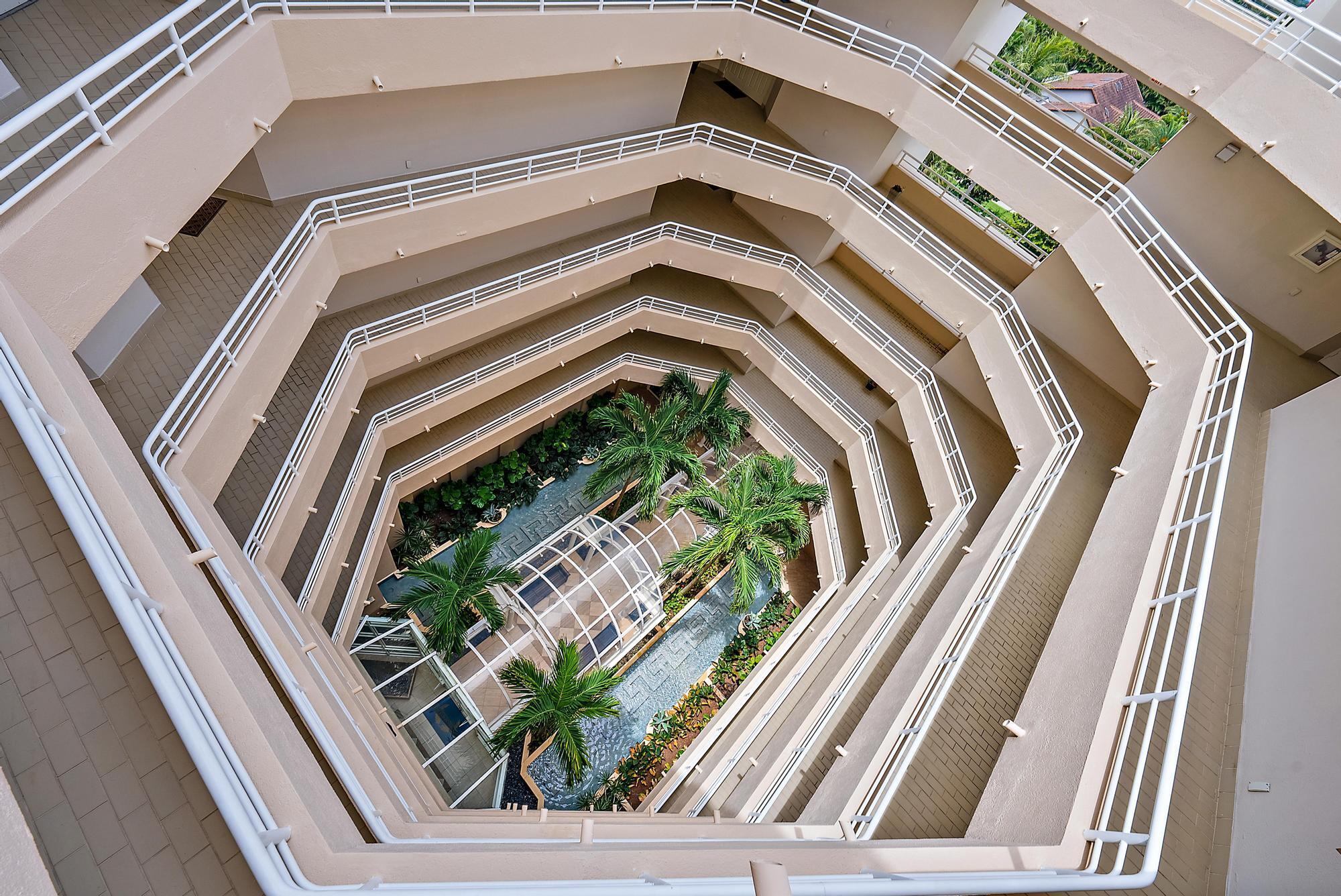 CORINTHIANS CONDO - Residential Lease