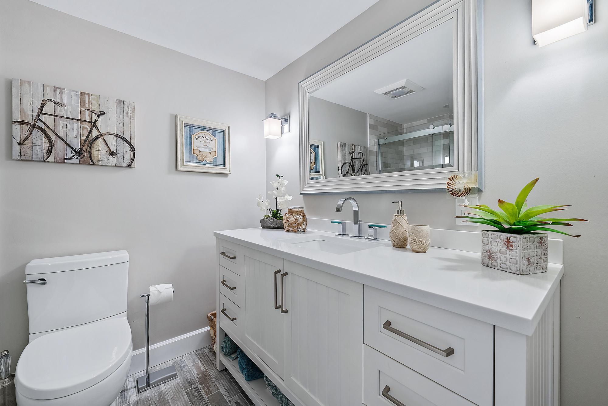 CORINTHIANS CONDO - Residential Lease