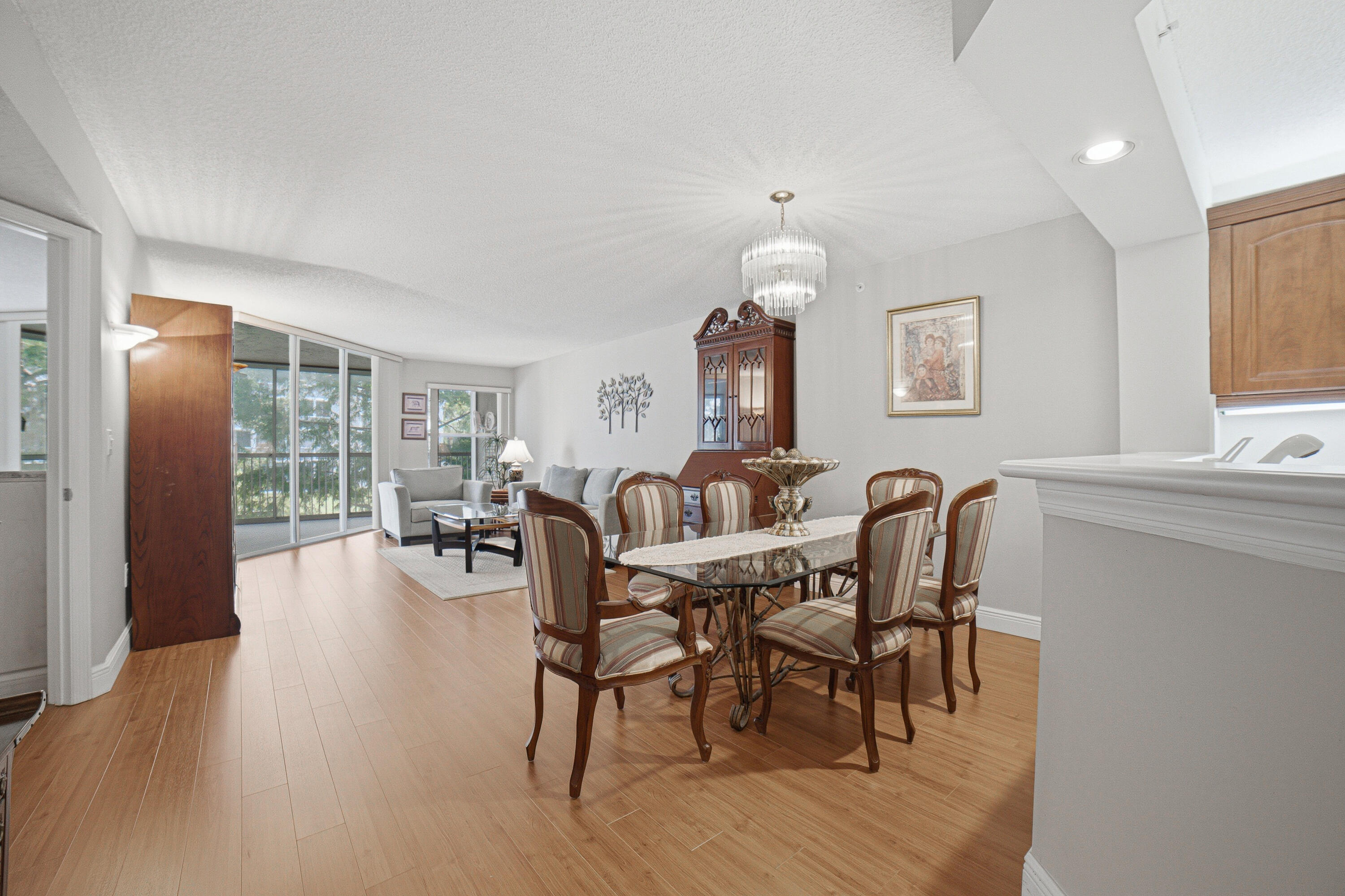 GRANVILLE CONDOMINIUM - Residential