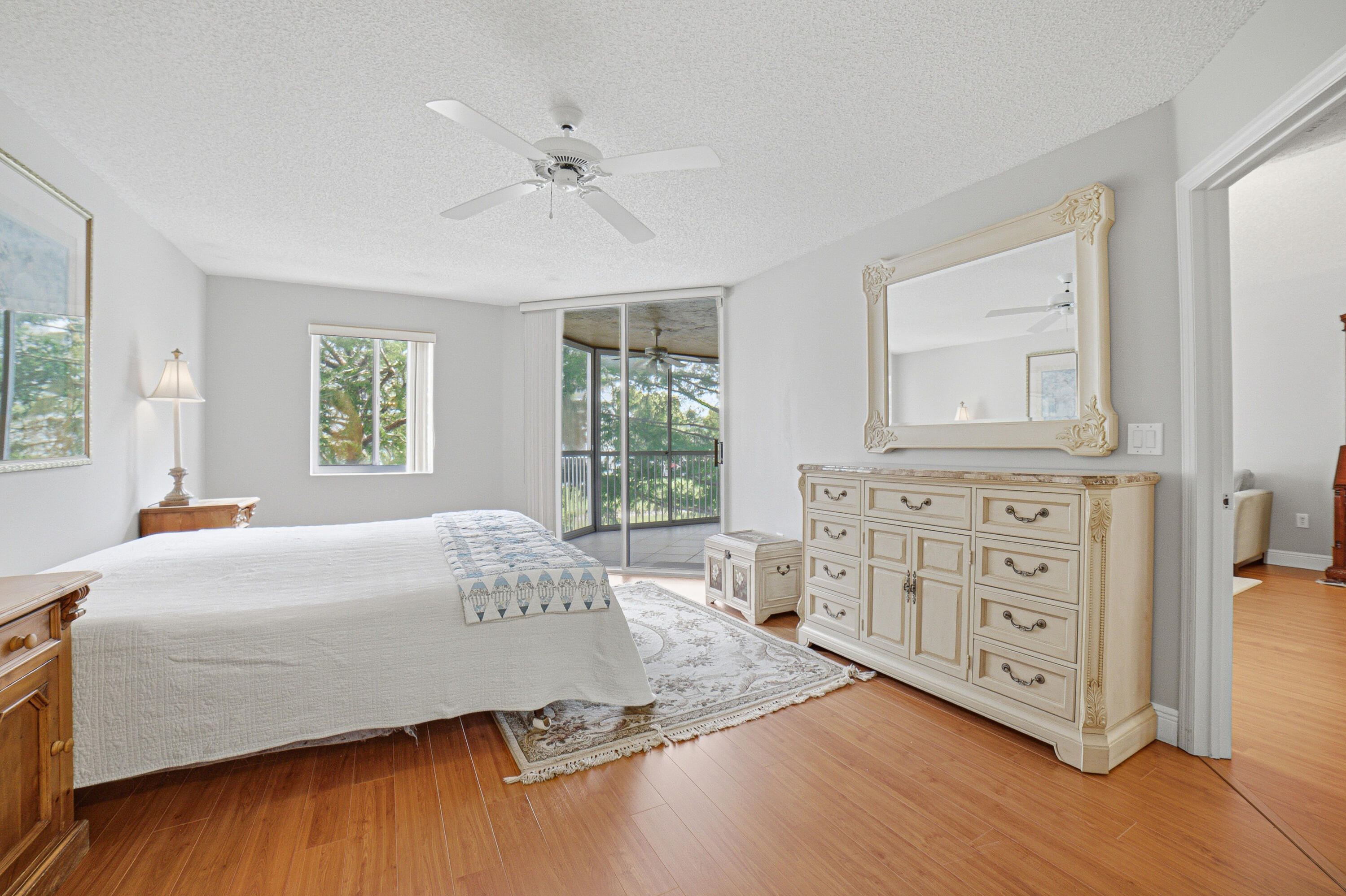 GRANVILLE CONDOMINIUM - Residential
